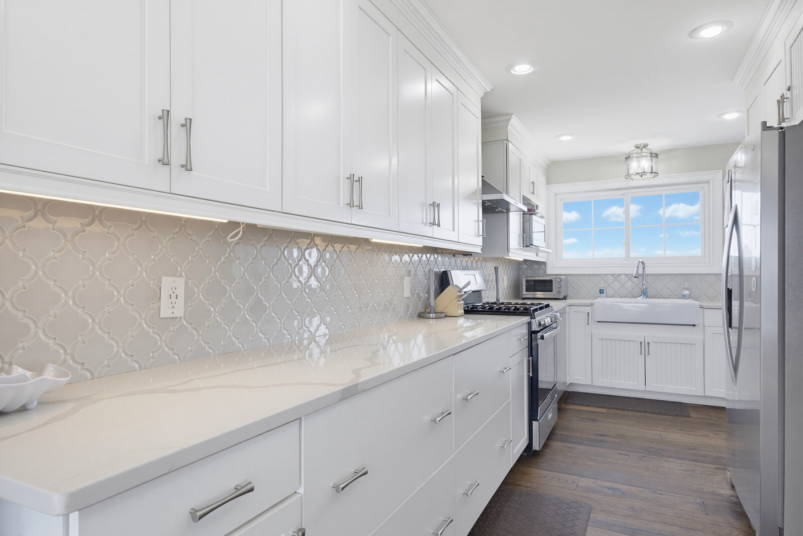 Kitchen Counter Detail