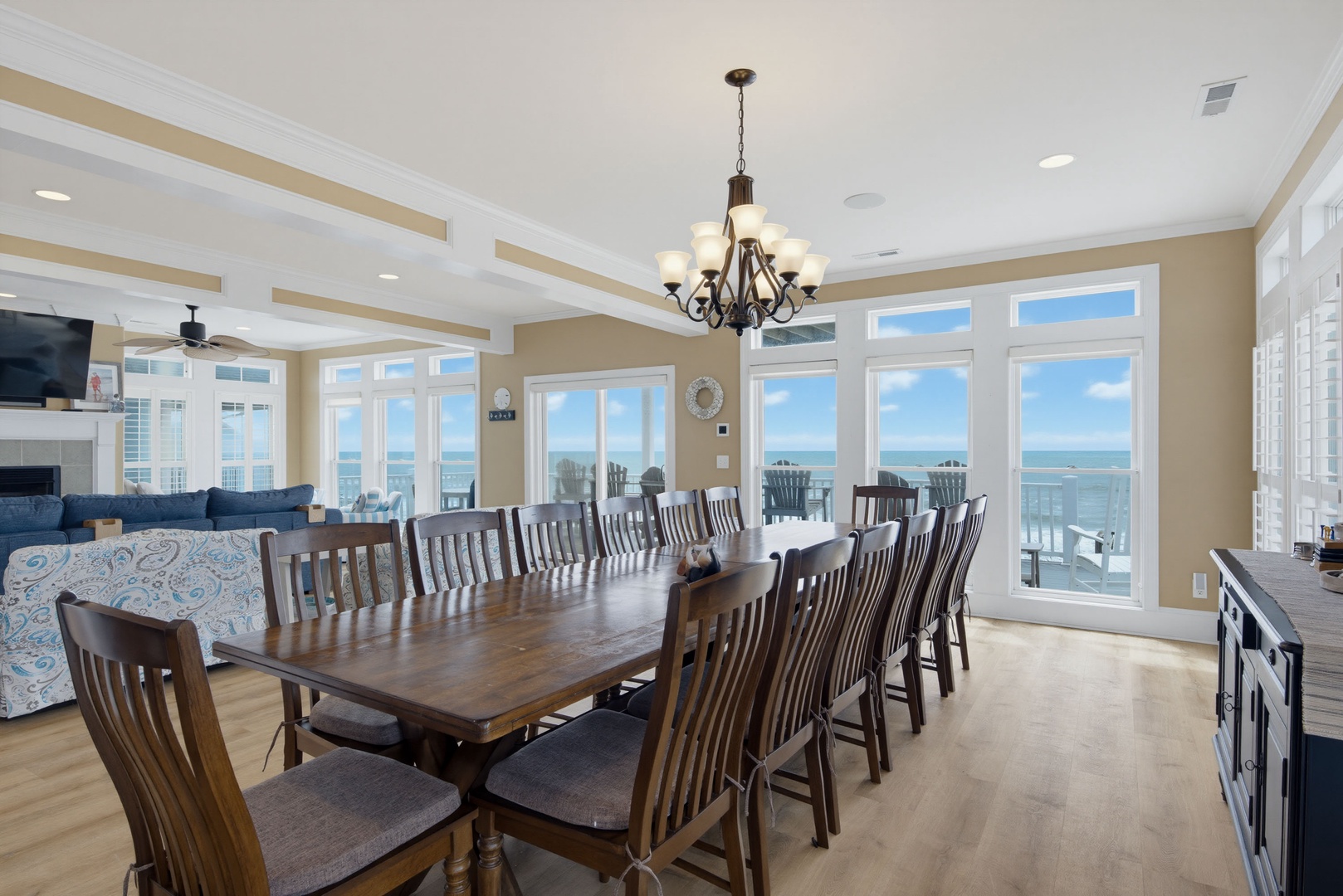 Oceanfront Dining