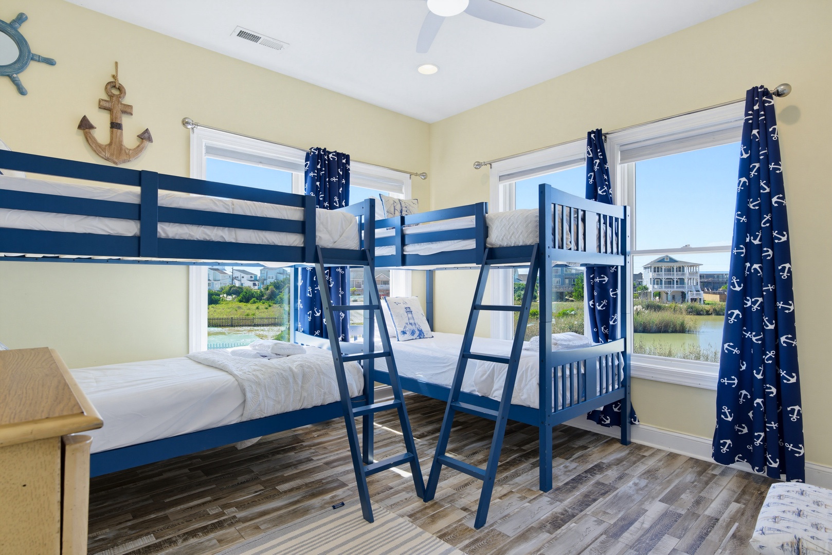 Bedroom 5 Twin Bunks