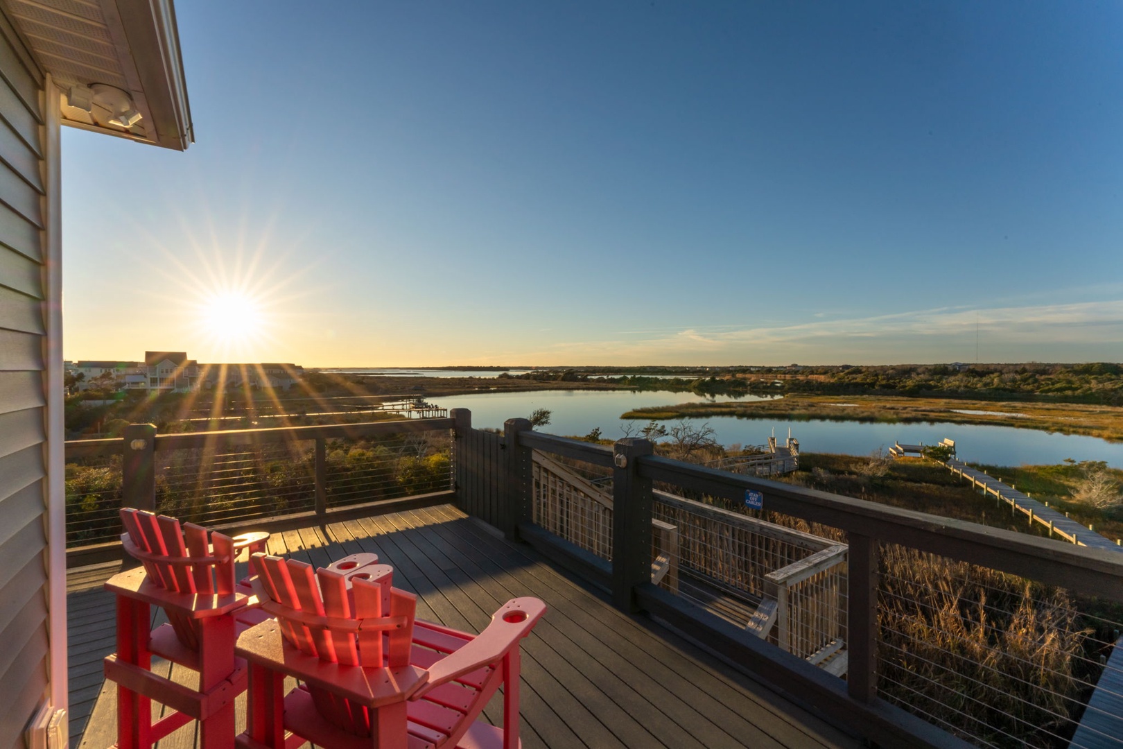 3627 Island Drive sales-listing photo 14
