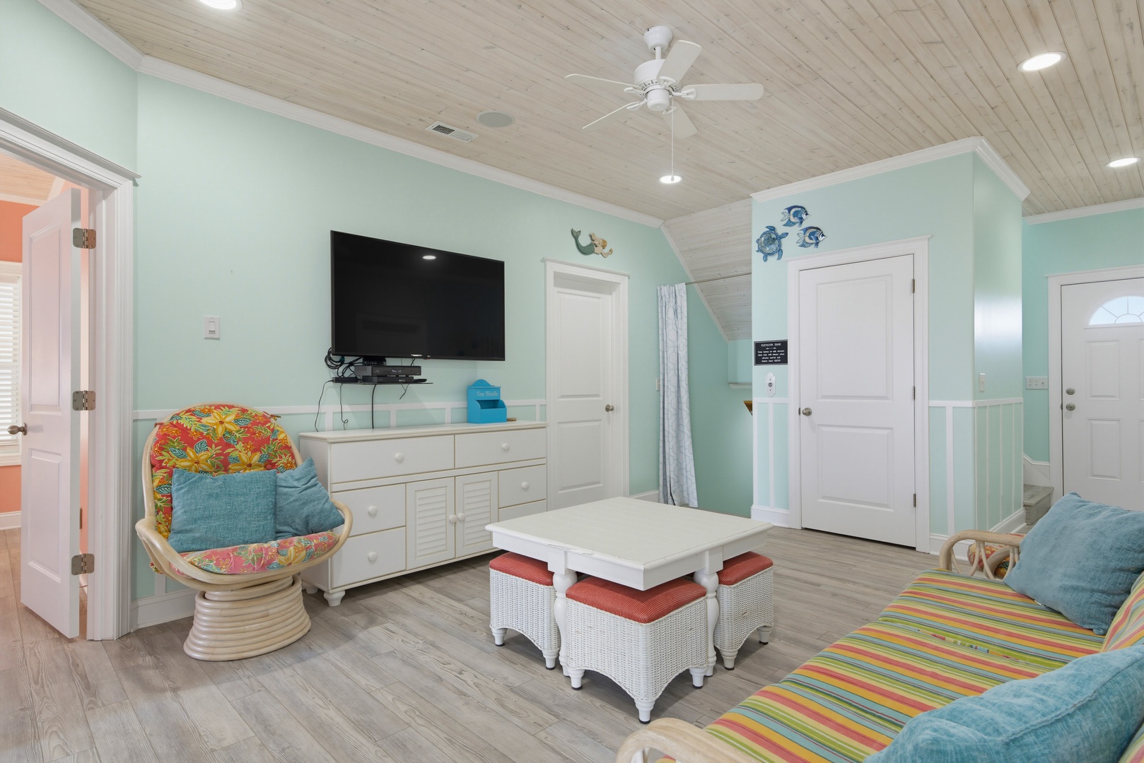 Ground-Floor Lounge