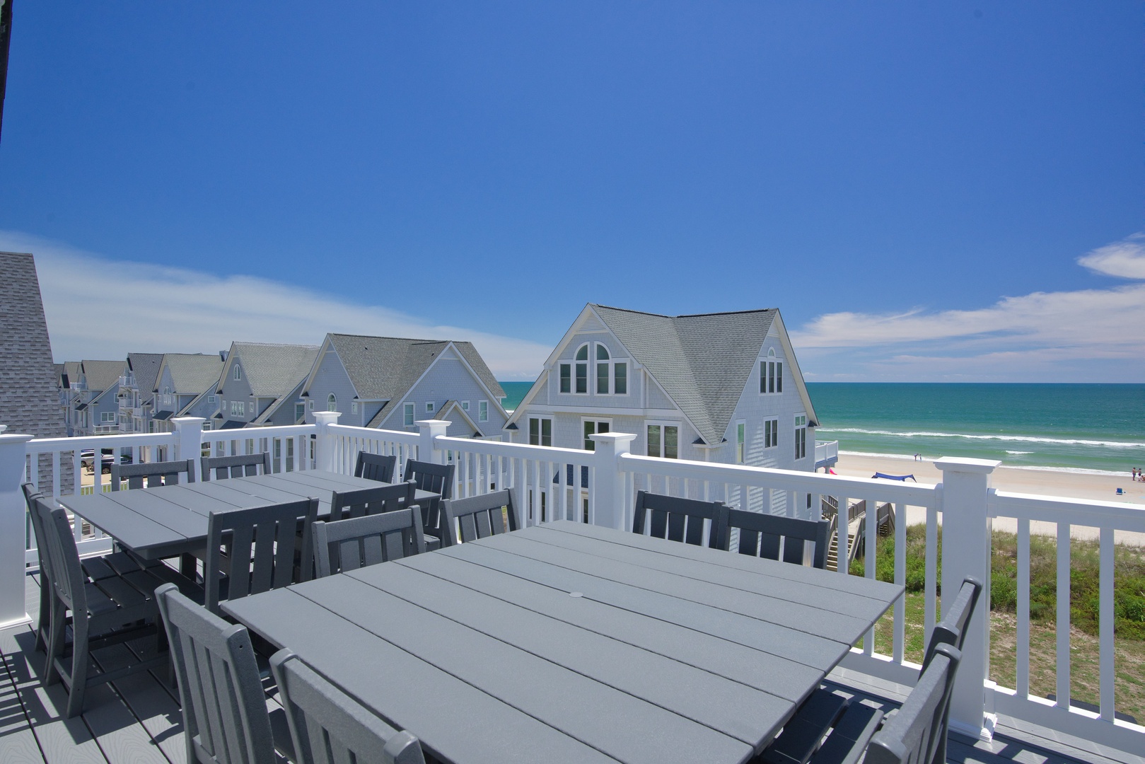 Oceanview Deck Dining