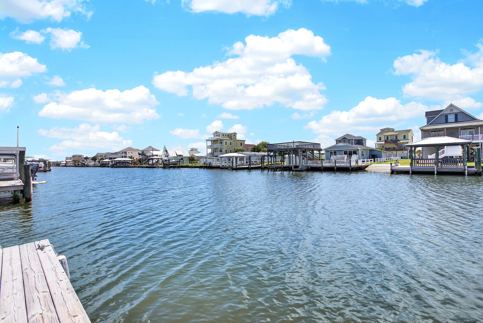 Canal neighborhood