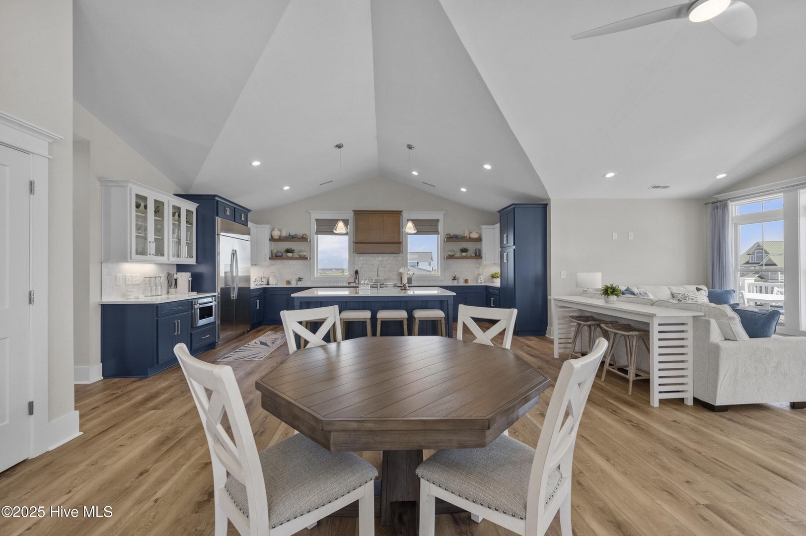 Dining Kitchen Layout