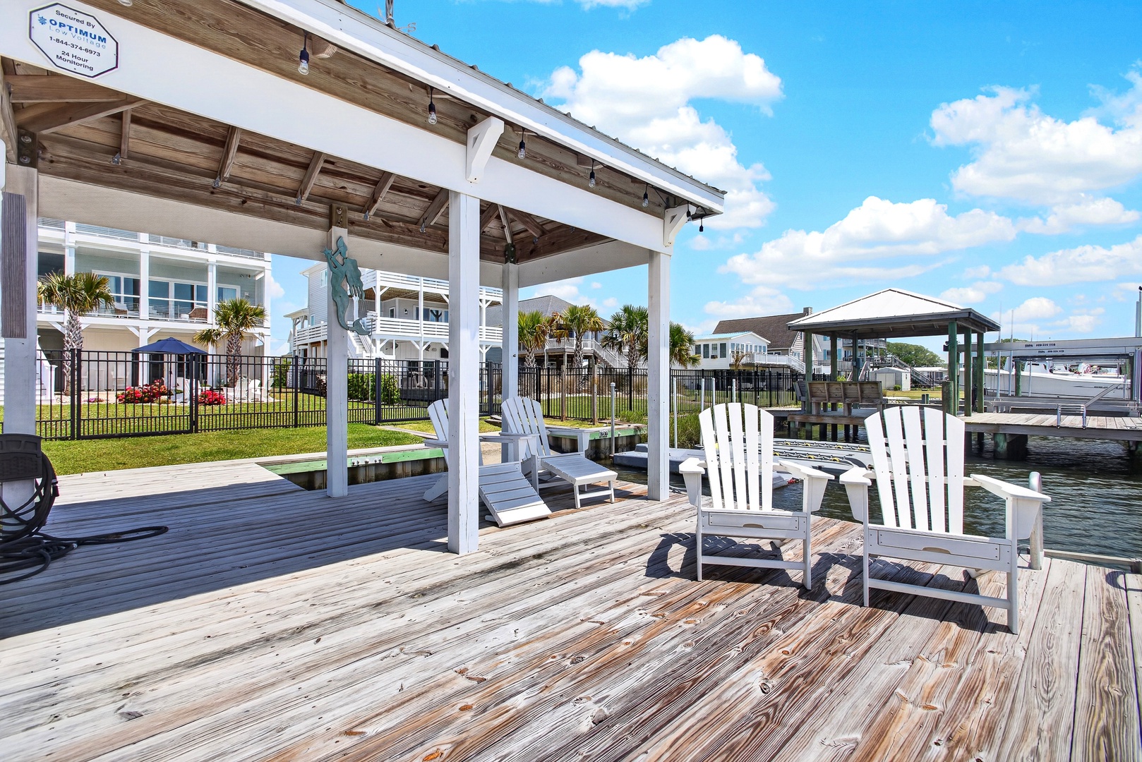 Covered boat dock