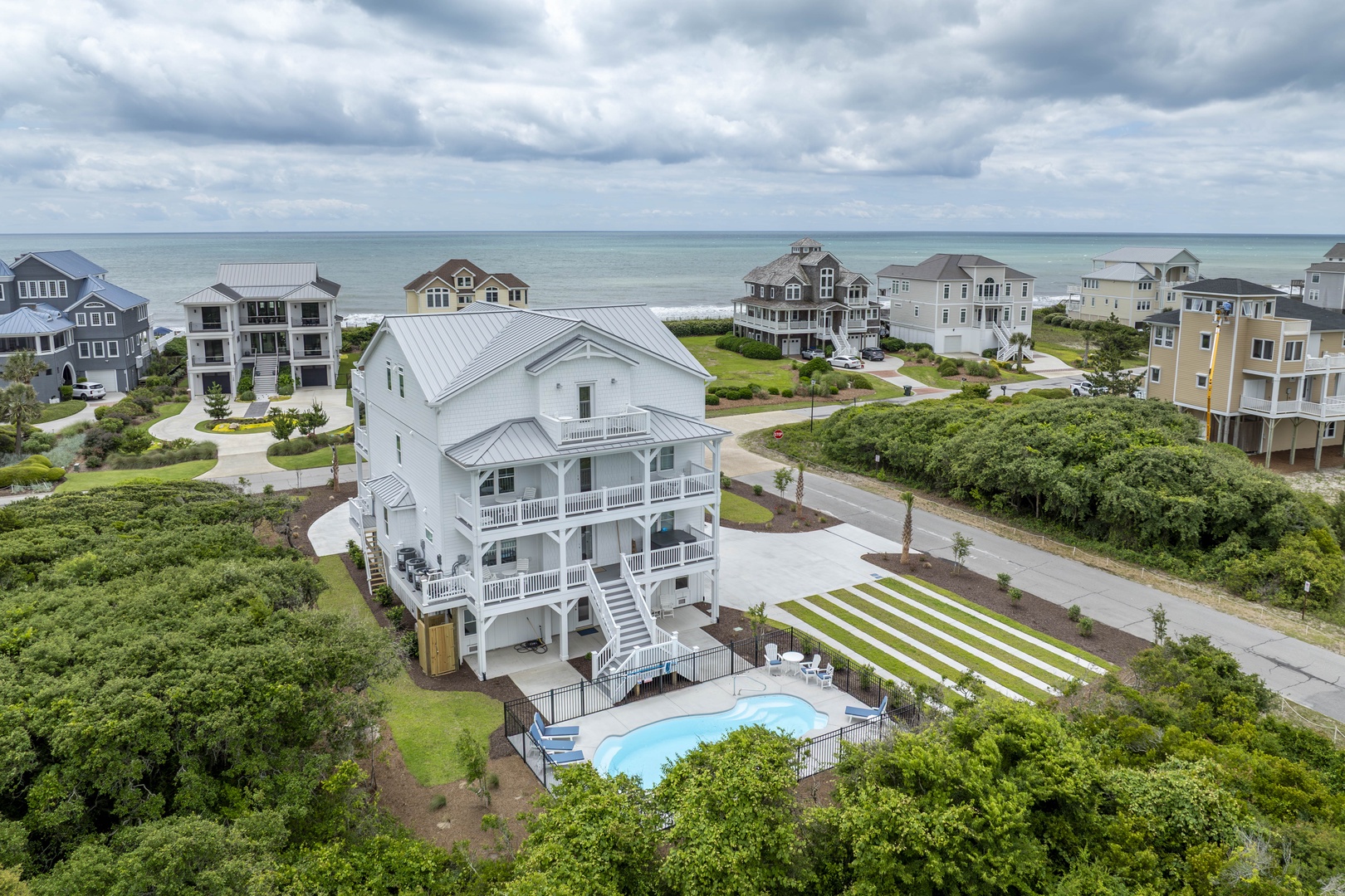 Home Pool And Ocean