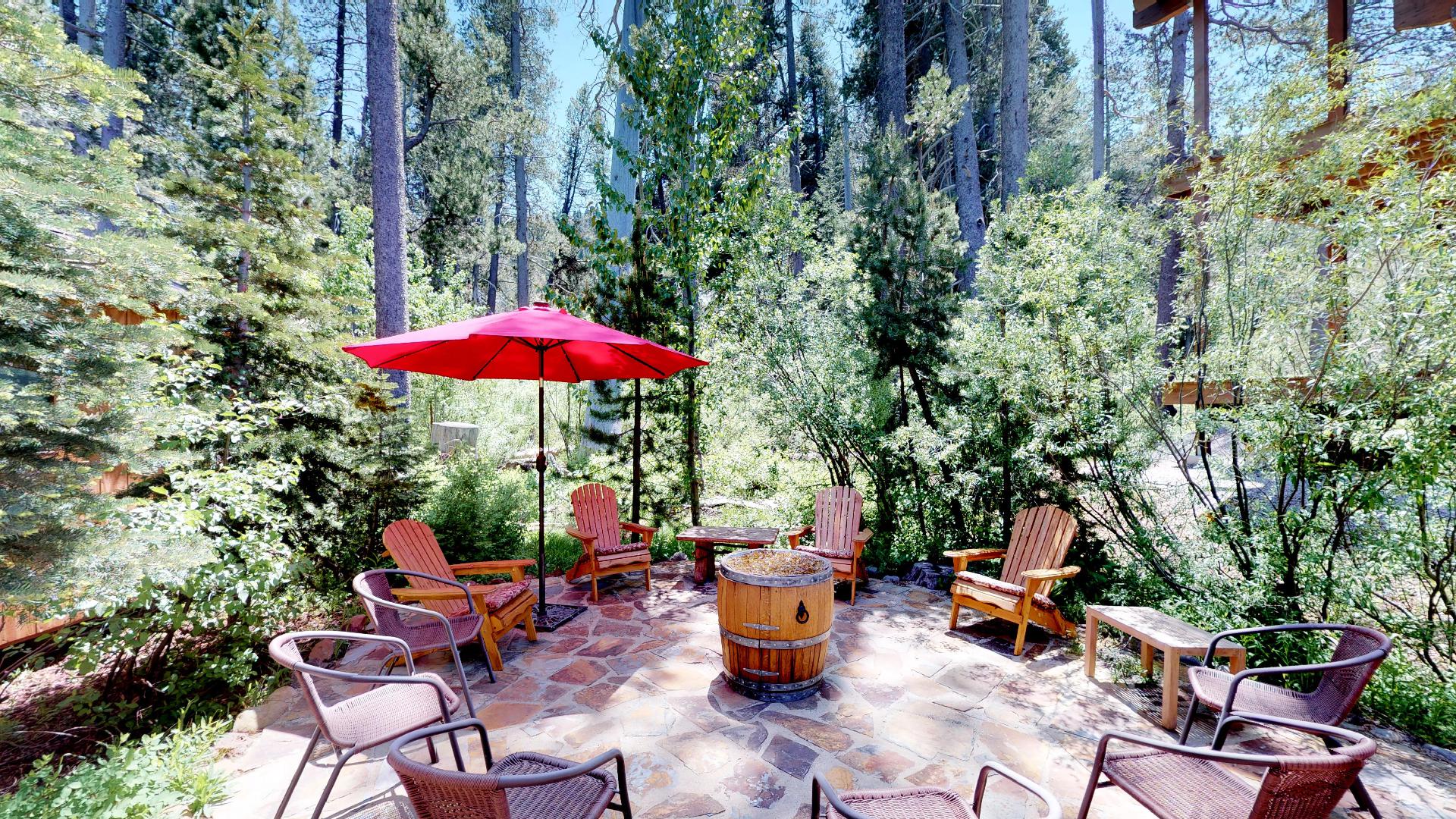Fire Pit with seating: Donner Lake Vacation Lodge
