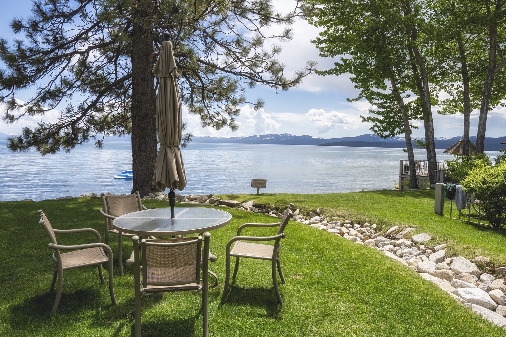Lake Tahoe Outdoor Seating Area:  Sweetbriar Garden Suite
