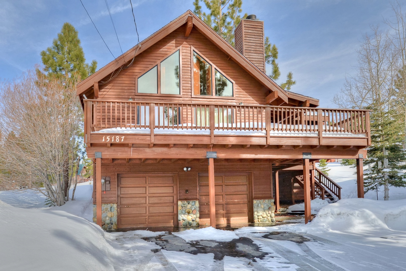 Wolfgang Vacation Cabin Rental in Truckee