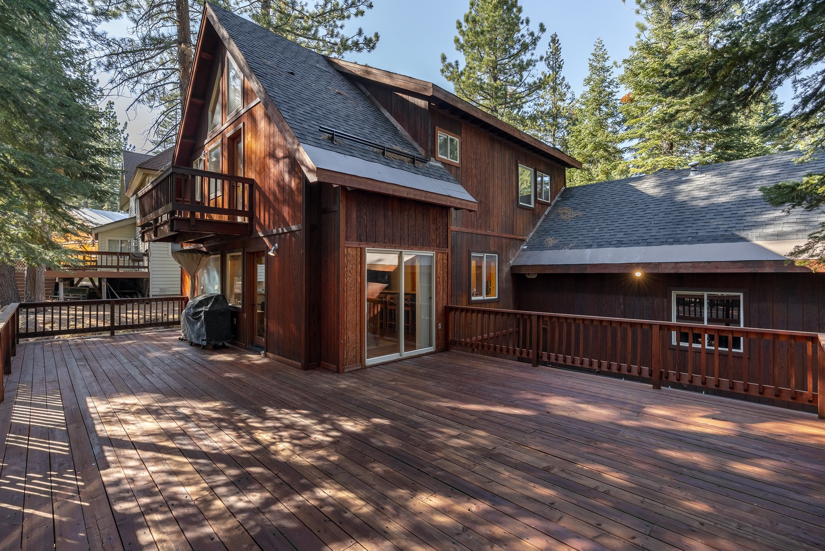 Back Deck:  Quittin' Time Chalet