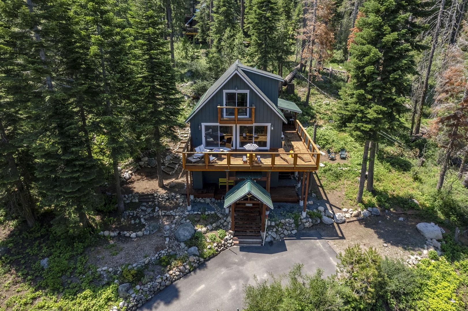 Drone View Lake Vista Hideaway