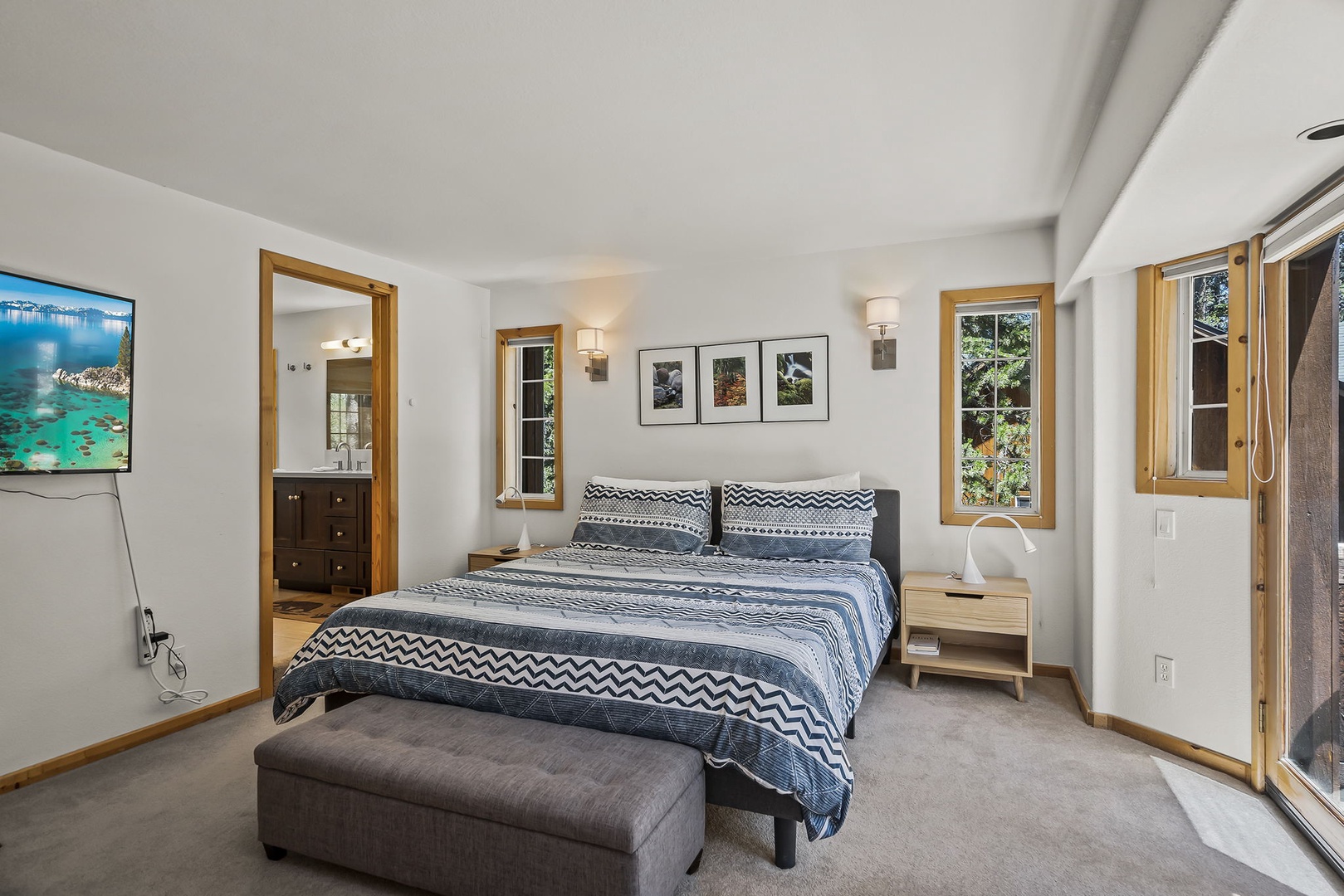 Master bedroom: 
Donner Lake Vacation Lodge
