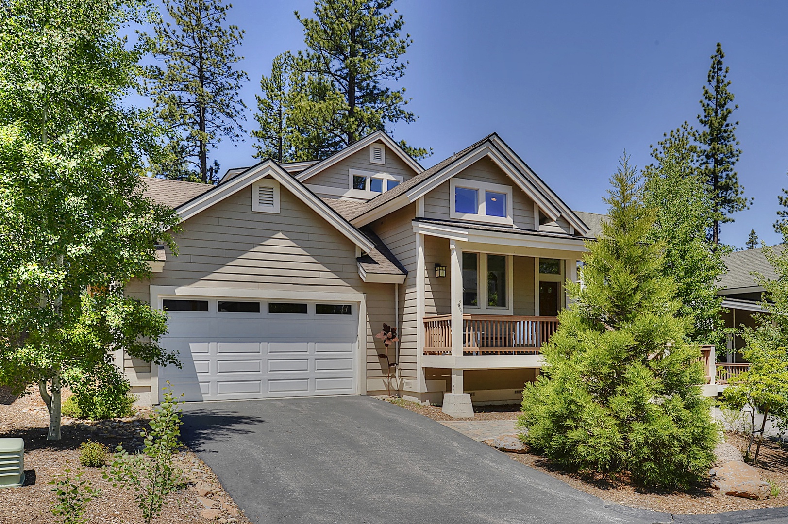 View from street:  Wintercreek Mountain Delight