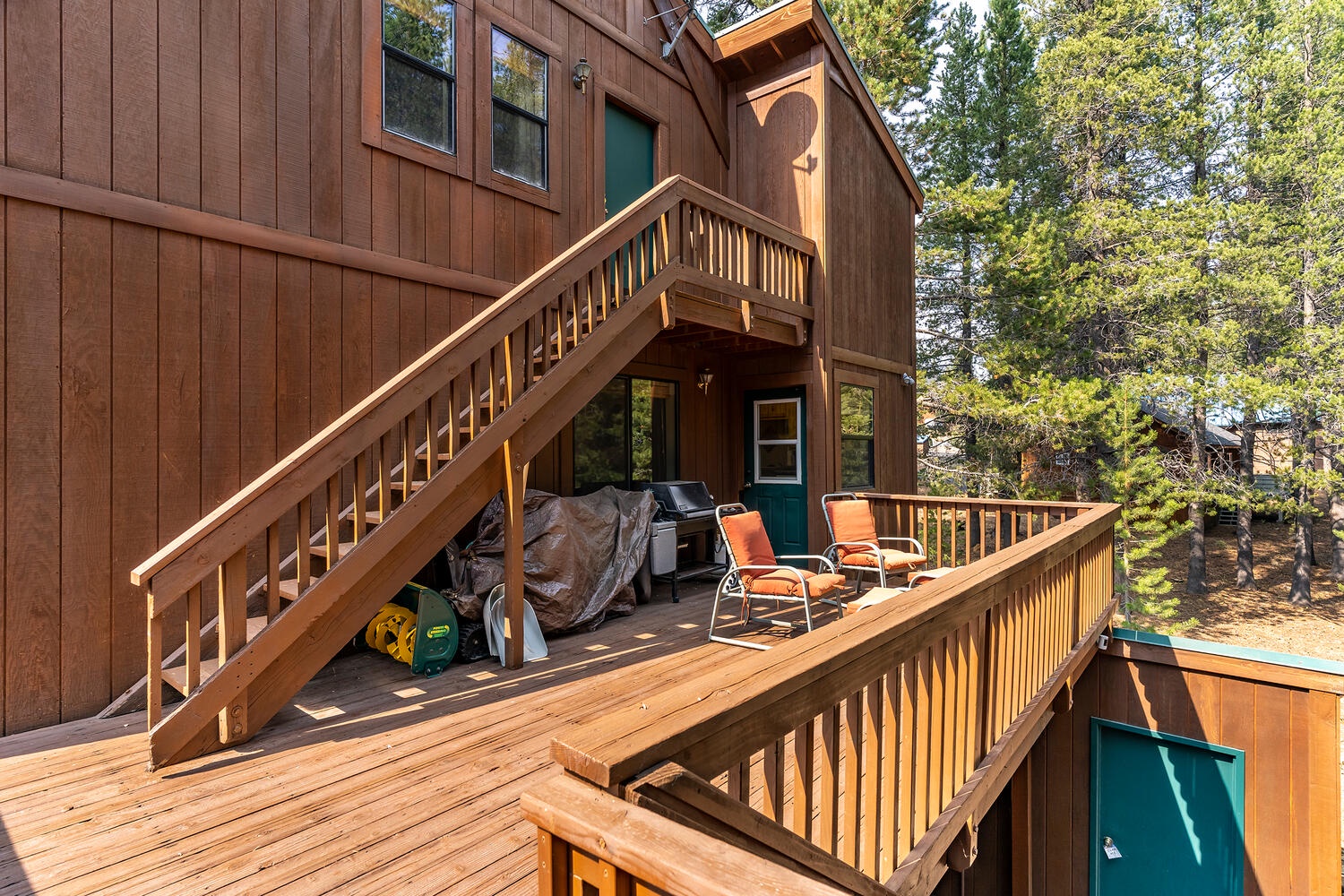 Backyard Deck with Lounge Area and Gas Grill: Pinecone Lodge with Private Hot tub