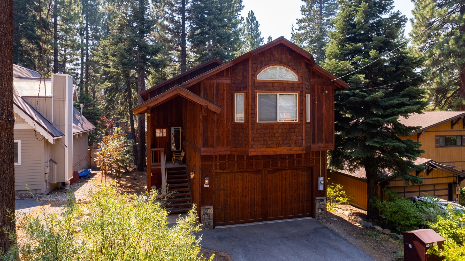 Outside View: North Lake Tahoe Vacation Lodge