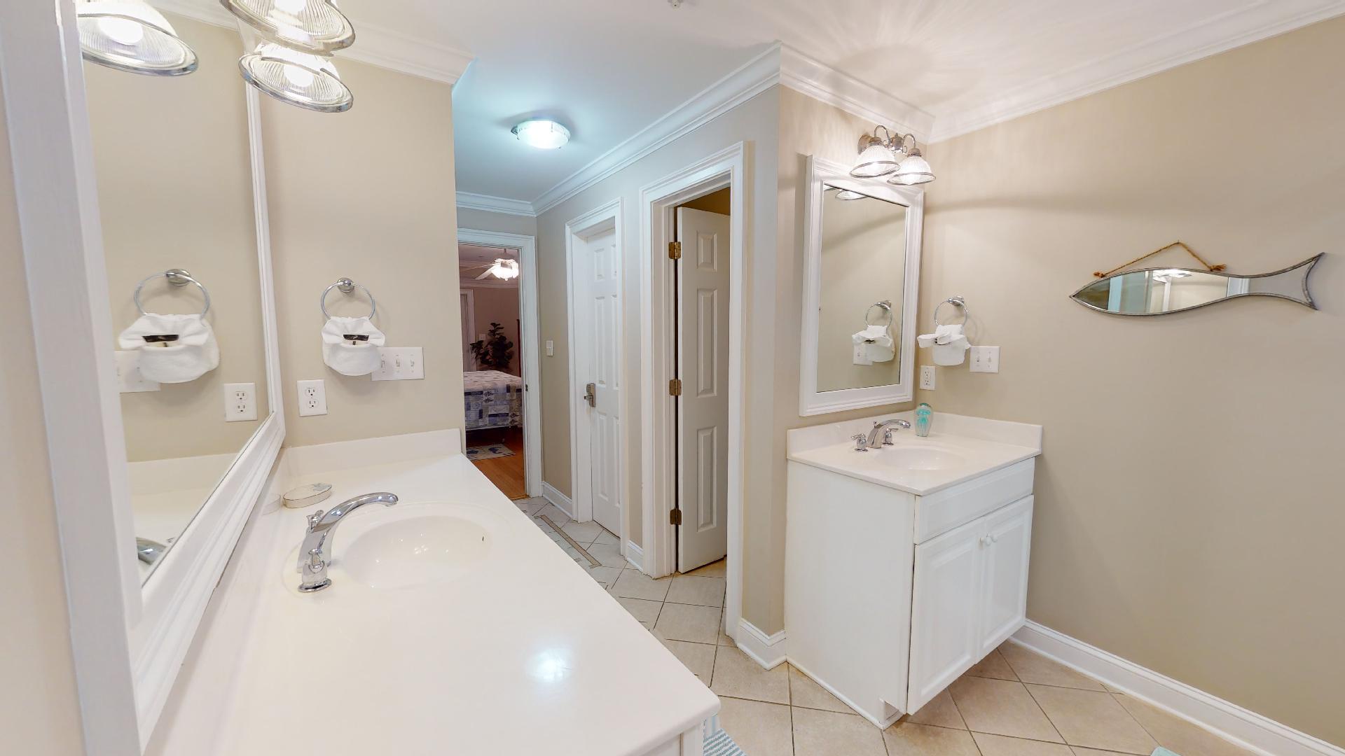 Brass_Rail_Villas_109