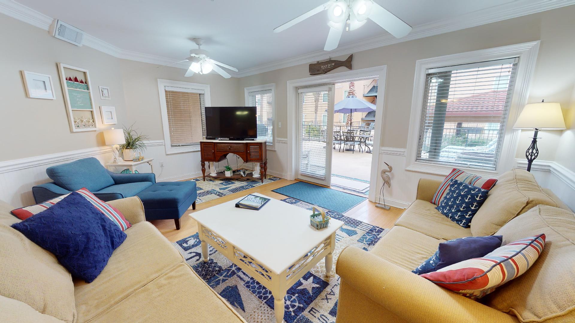 Brass_Rail_Villas_109