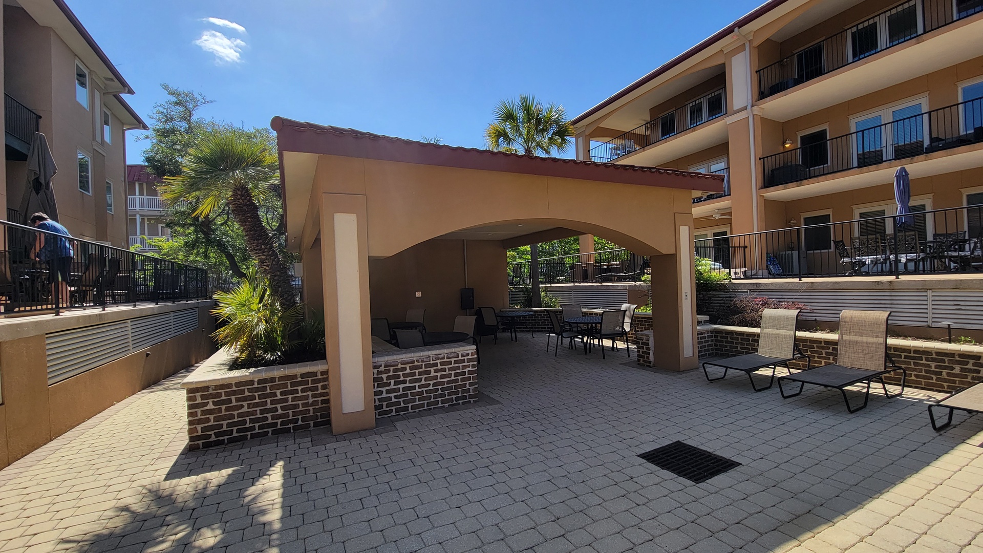 Brass_Rail_Villas_109