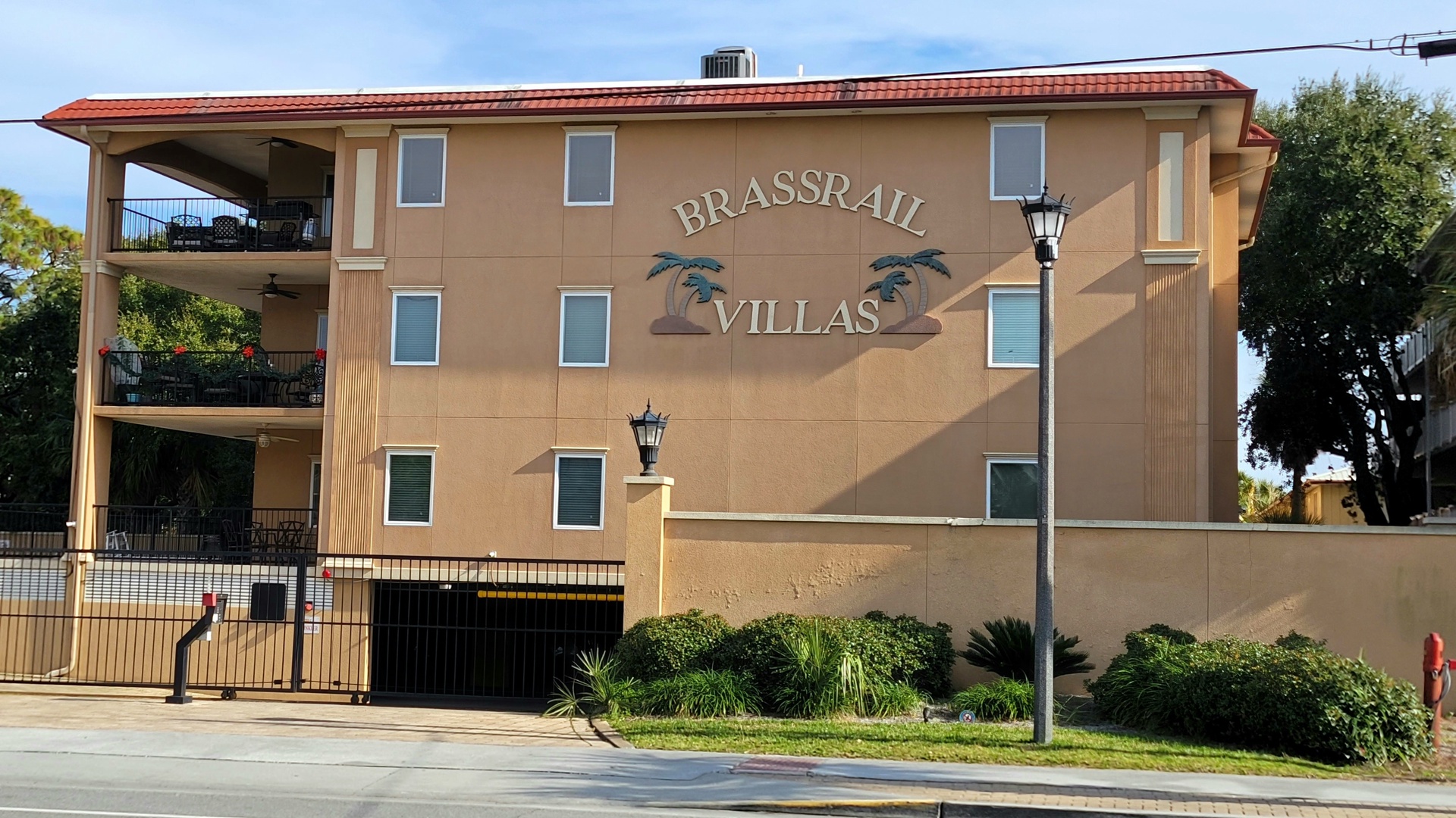 Brass_Rail_Villas_109