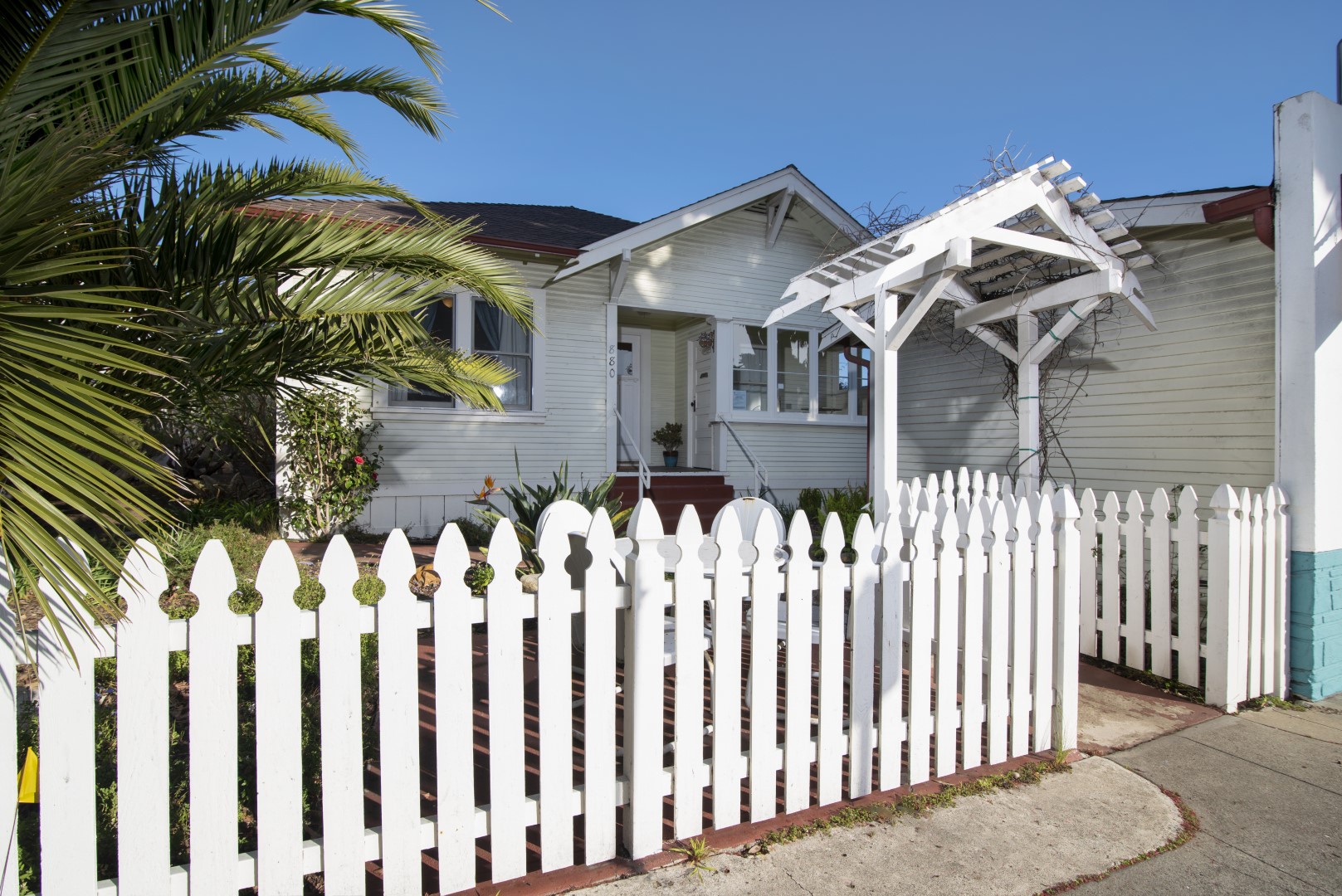 View of the main house from Main St. Morro bay