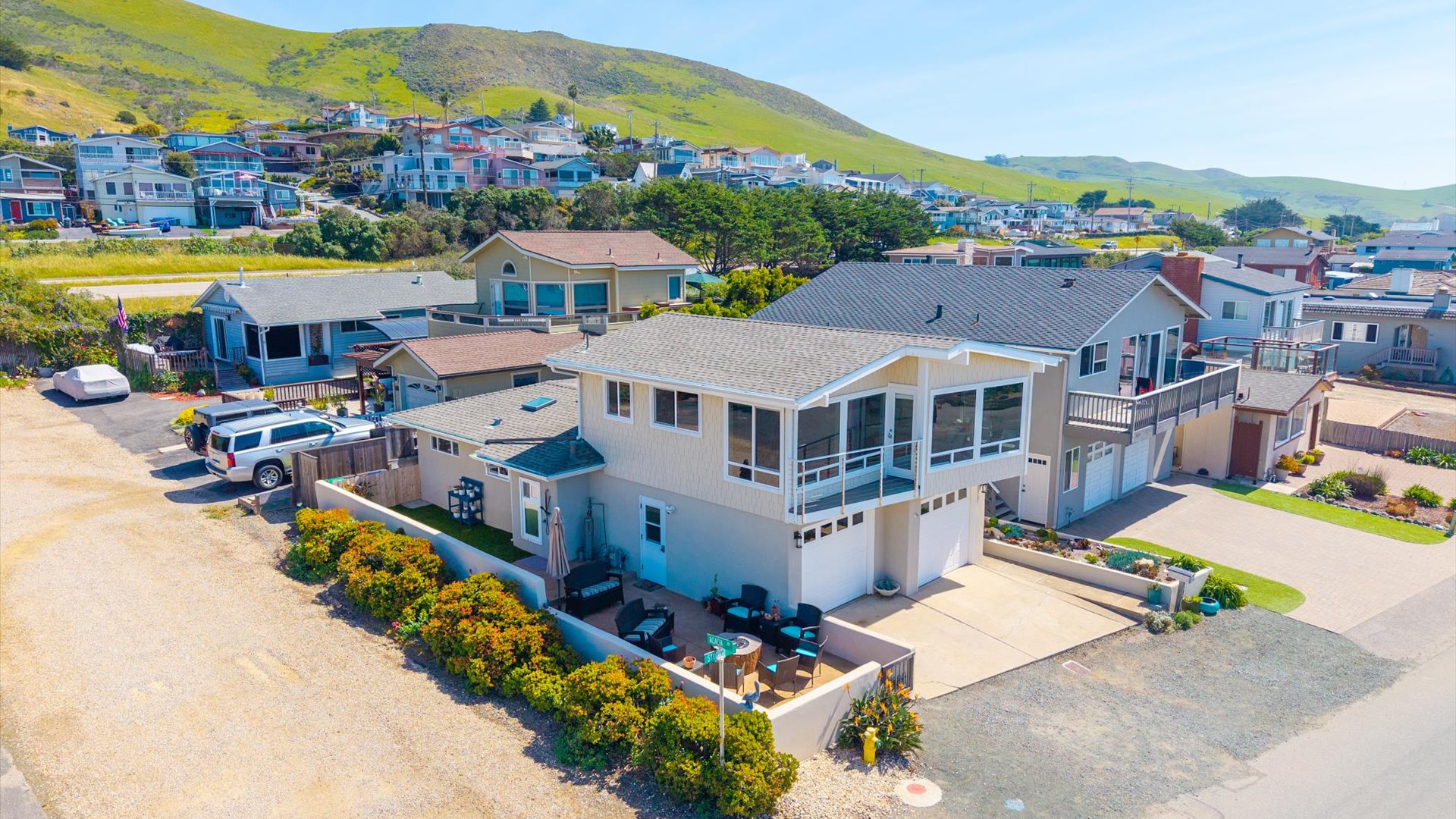 Guest parking available in the driveway.