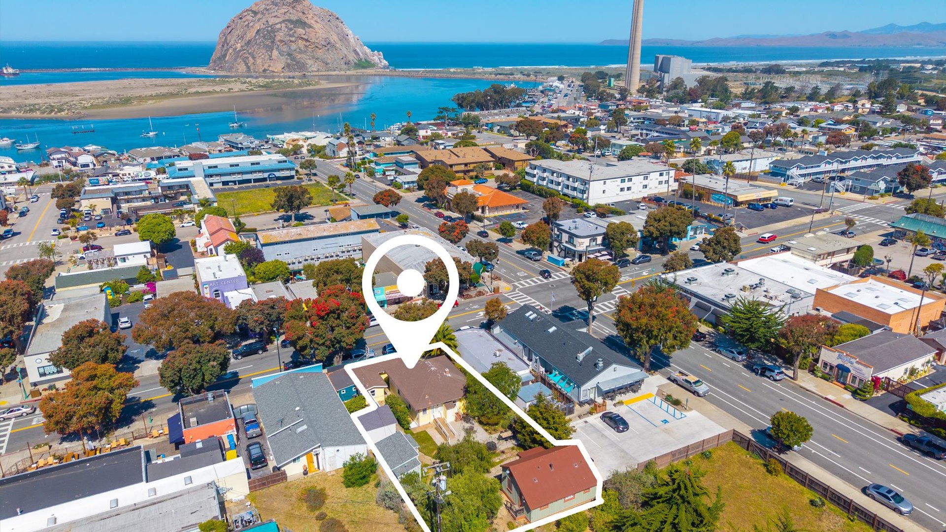 This property offers the perfect layout for larger groups