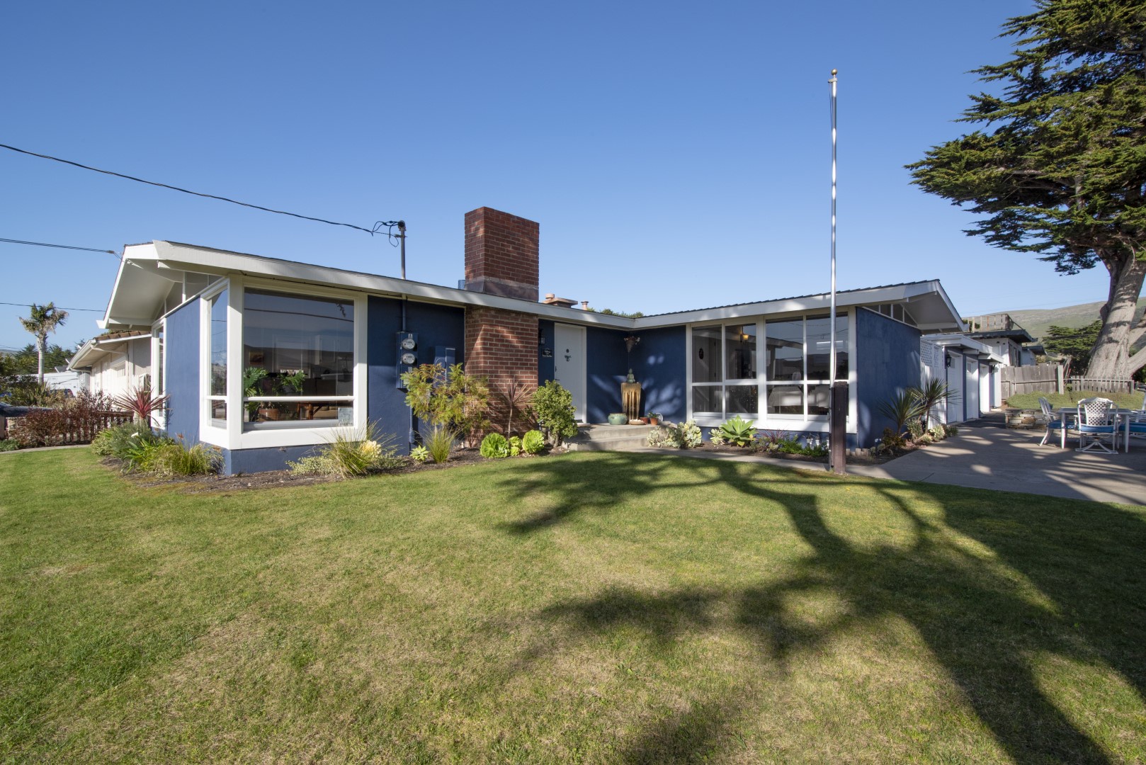 Book your stay at 115 Easter Today