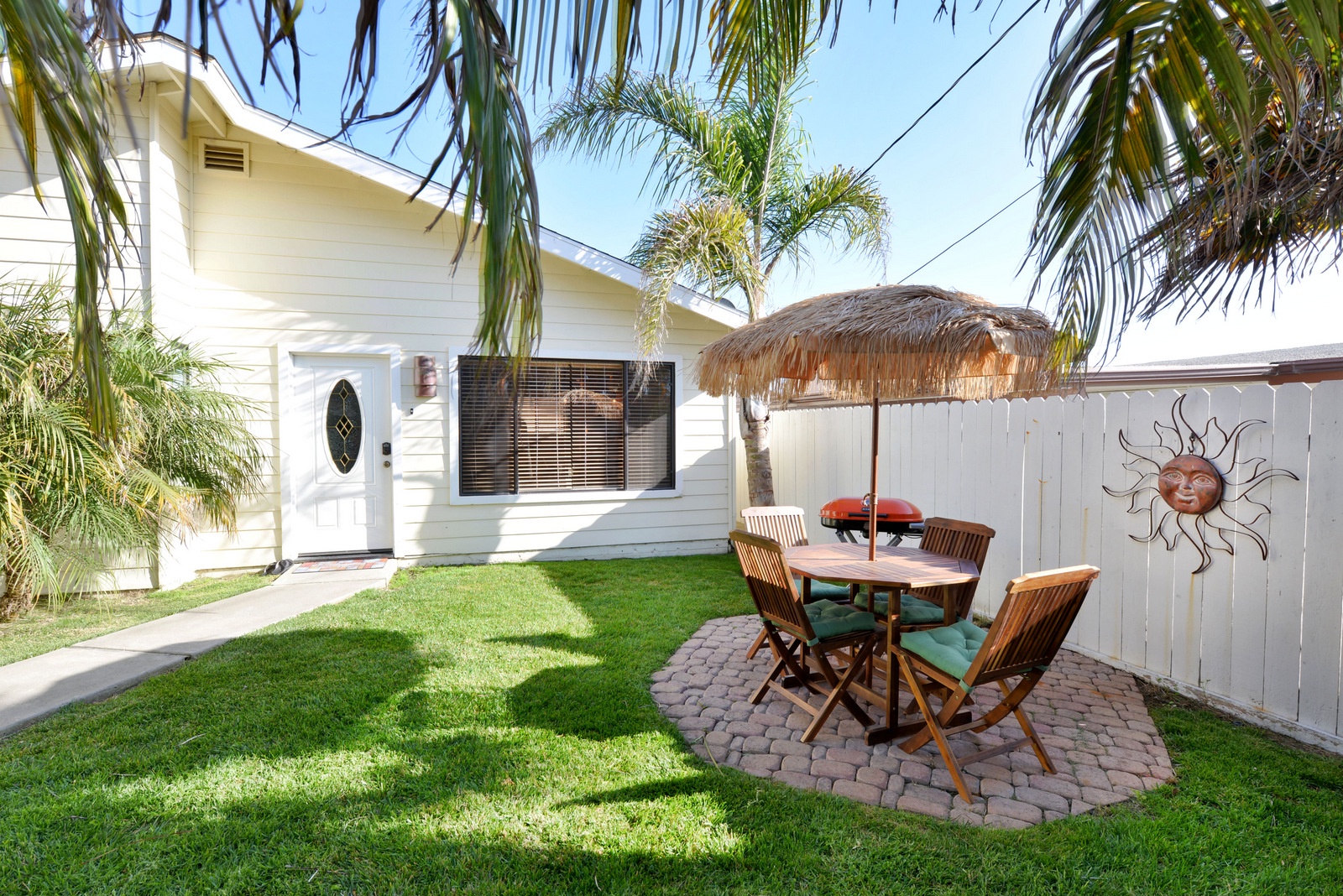 The front yard is fenced off and is very private.  The landscaping is beautiful and it`s a great place to hang out.