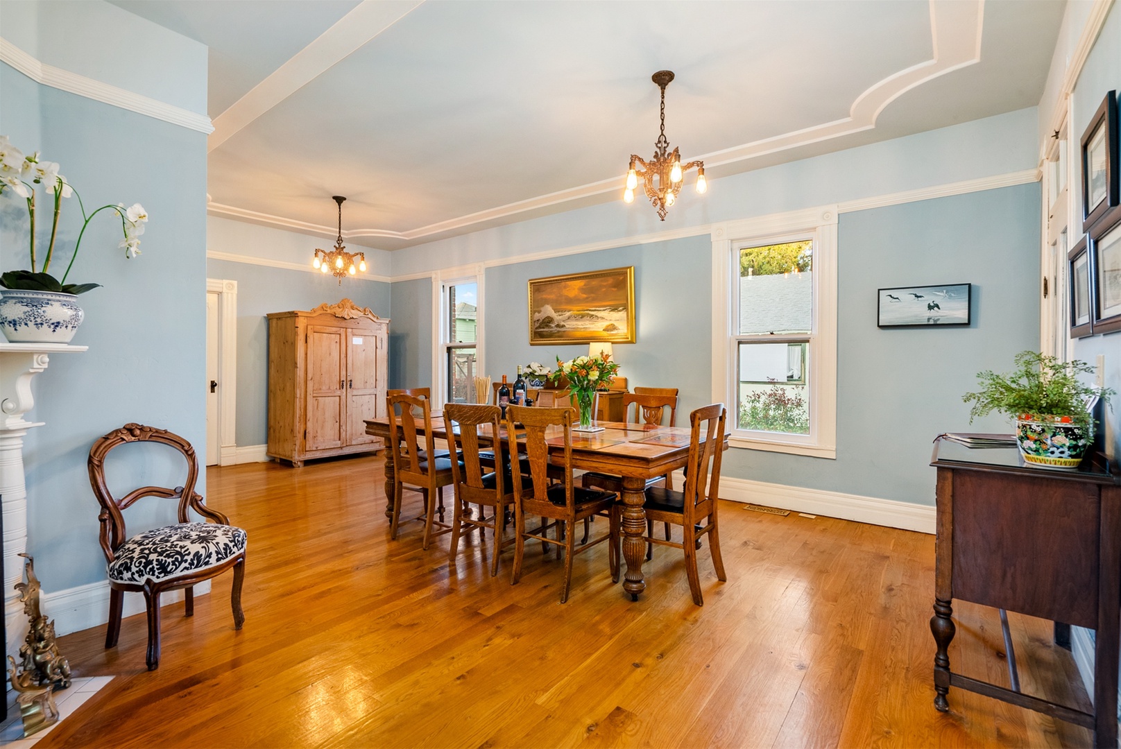 The large dining room is tastefully decorated and perfect for friends and family