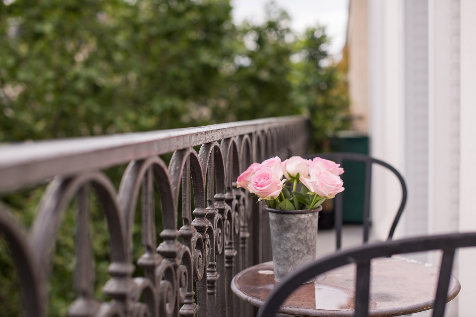 Relax with a book on the sunny and private balcony.