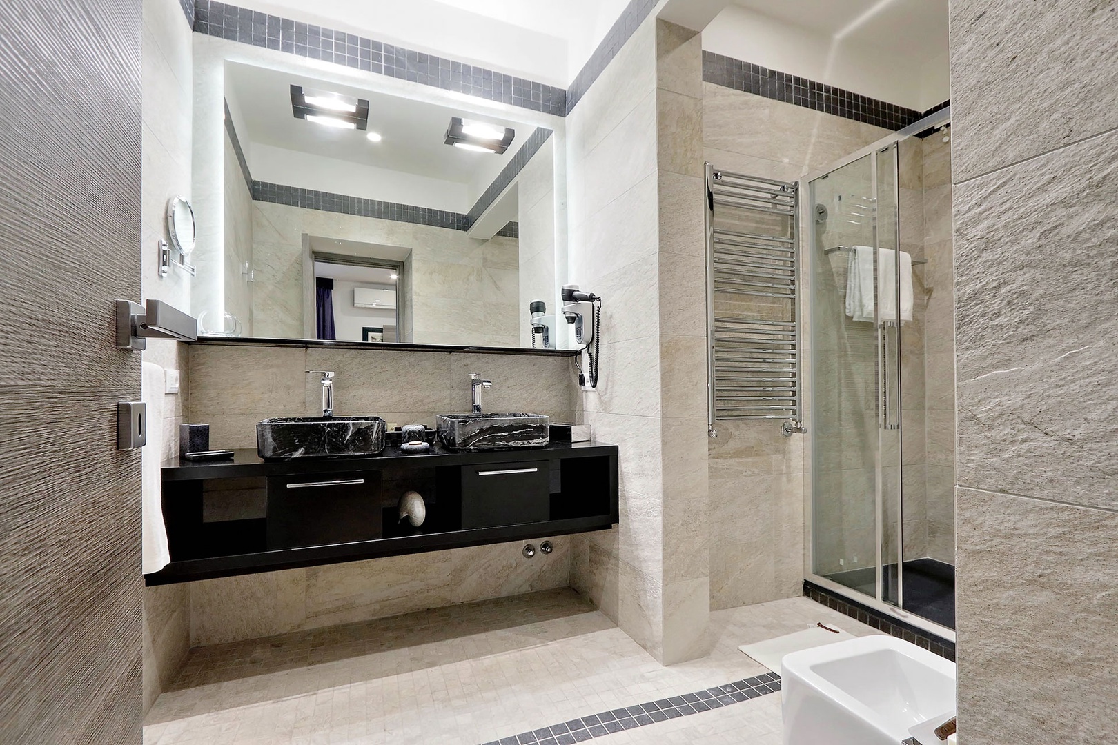 Beautiful en suite bathroom 2 with large shower.