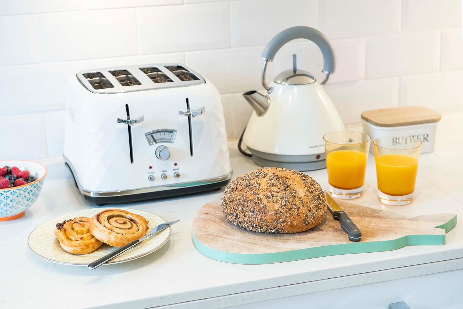 Prepare breakfast at home before a busy day of sightseeing