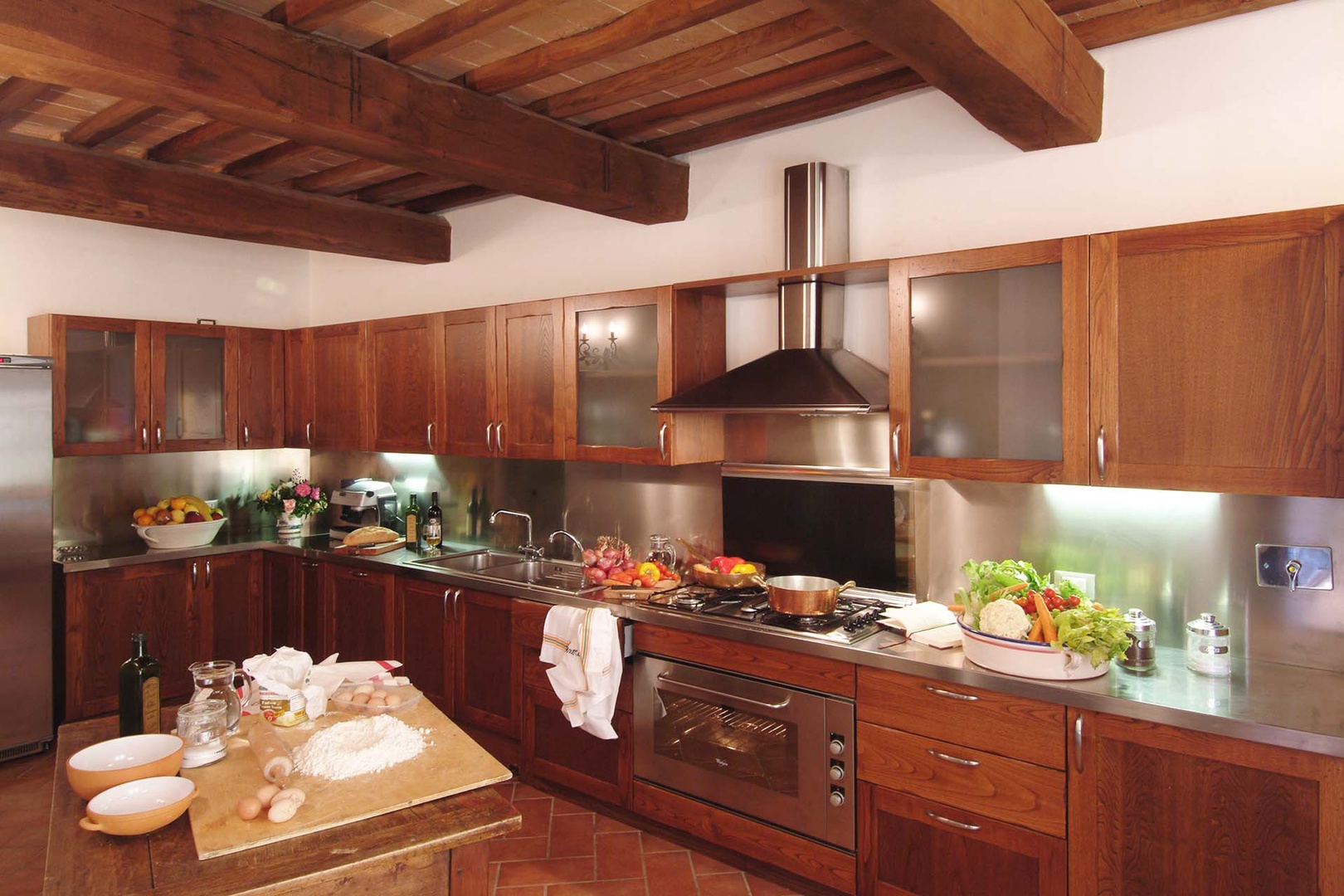 Fully equipped kitchen