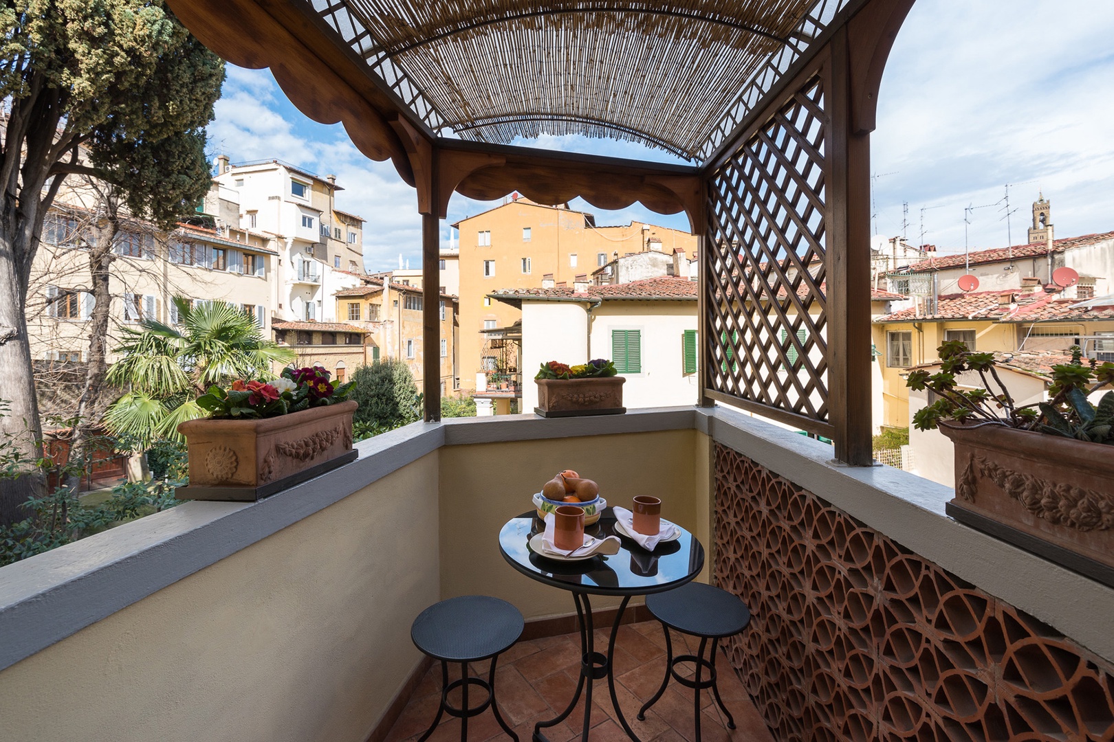 Buon giorno! Upstairs terrace is an ideal spot to greet the day.