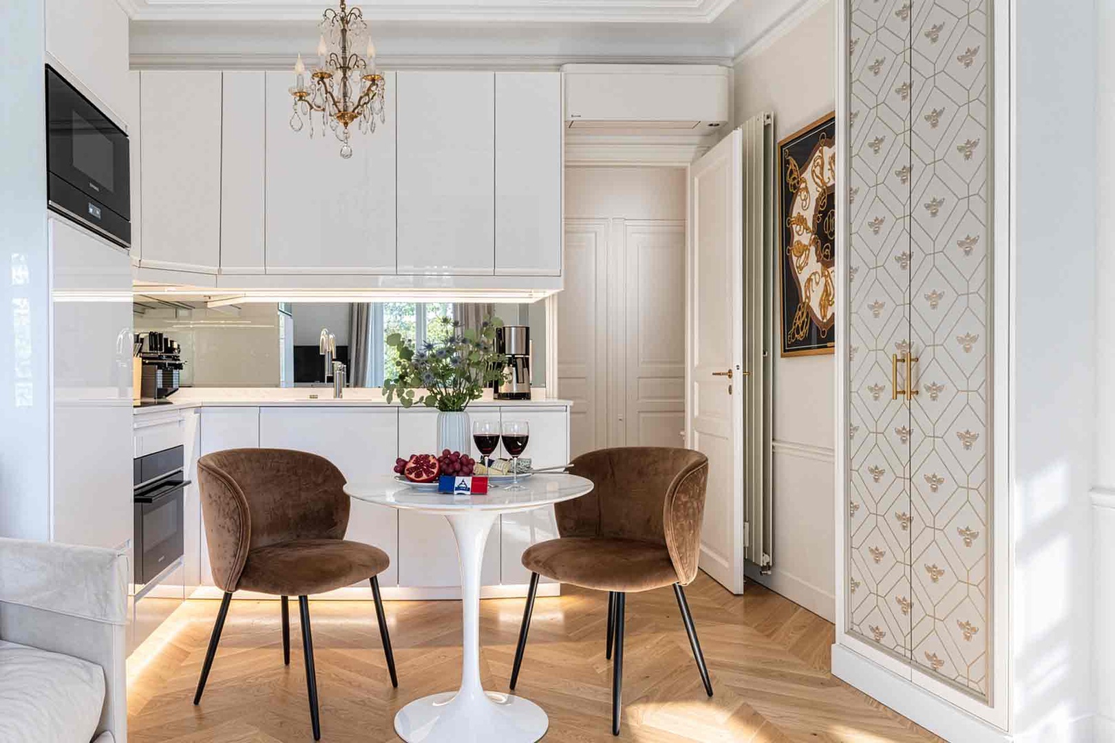 Modern kitchen is fully equipped for cooking at home.