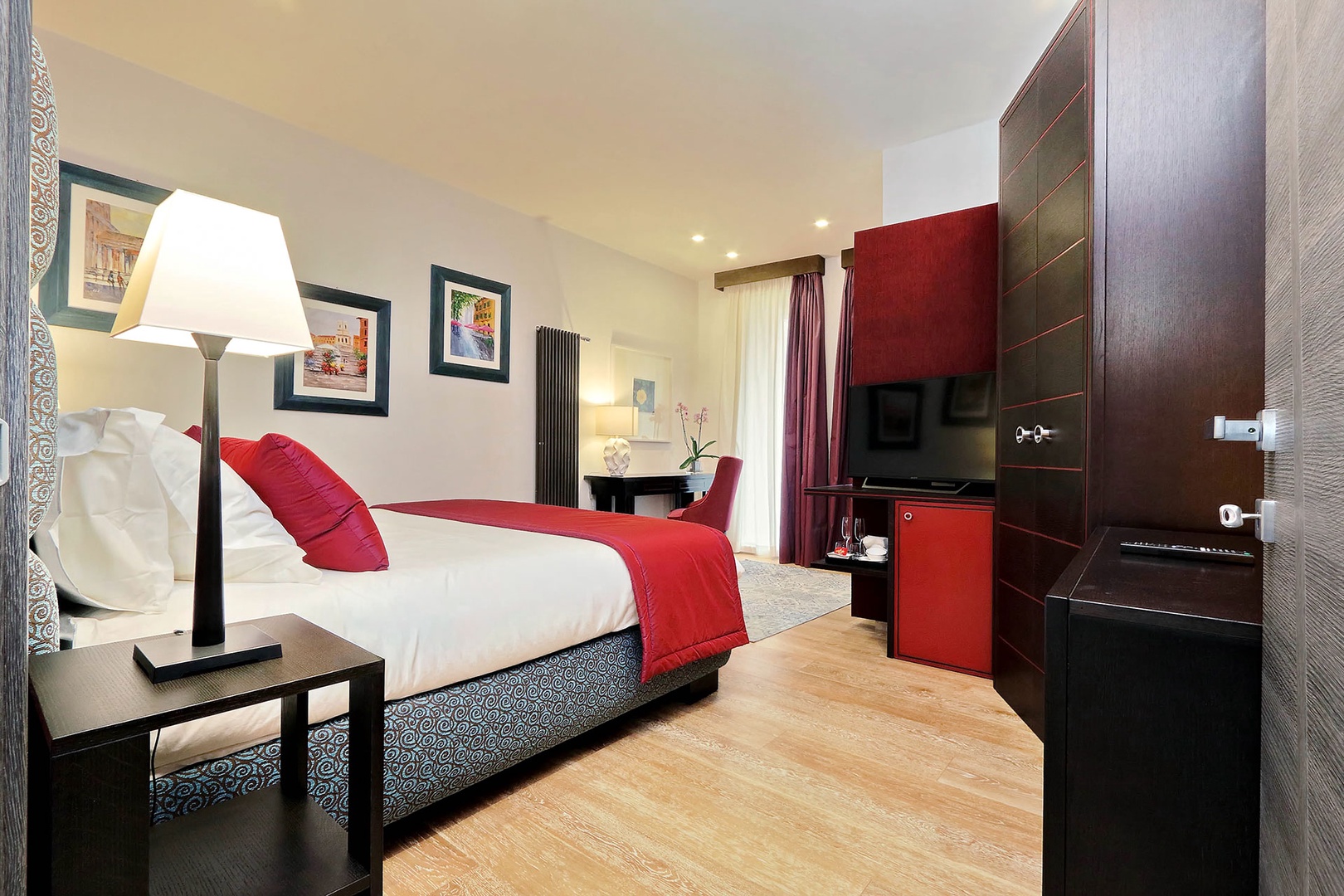 Plenty of storage plus desk, mini fridge and full en suite bathoom.