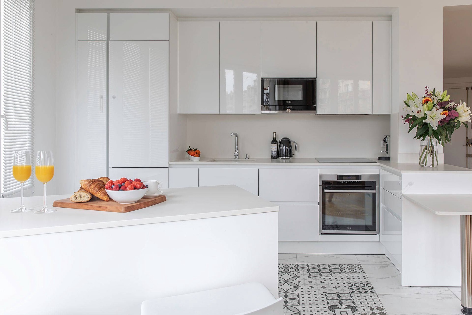 Large modern kitchen is perfect for cooking at home.