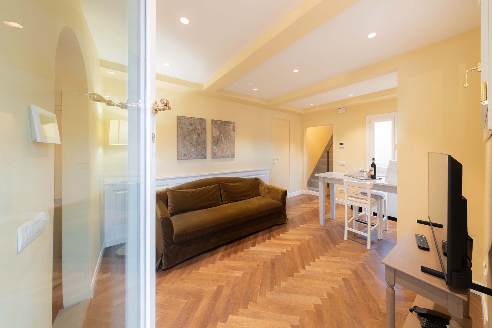Cozy living room is a little retreat for relaxing between excursions.