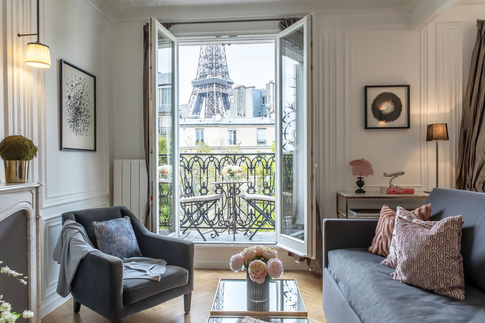 Sit back and relax with this view of the Eiffel Tower.