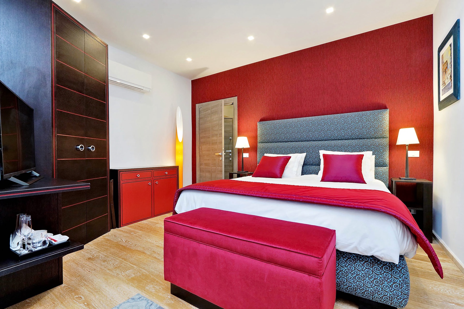 Space to unpack and settle in during your Rome stay.