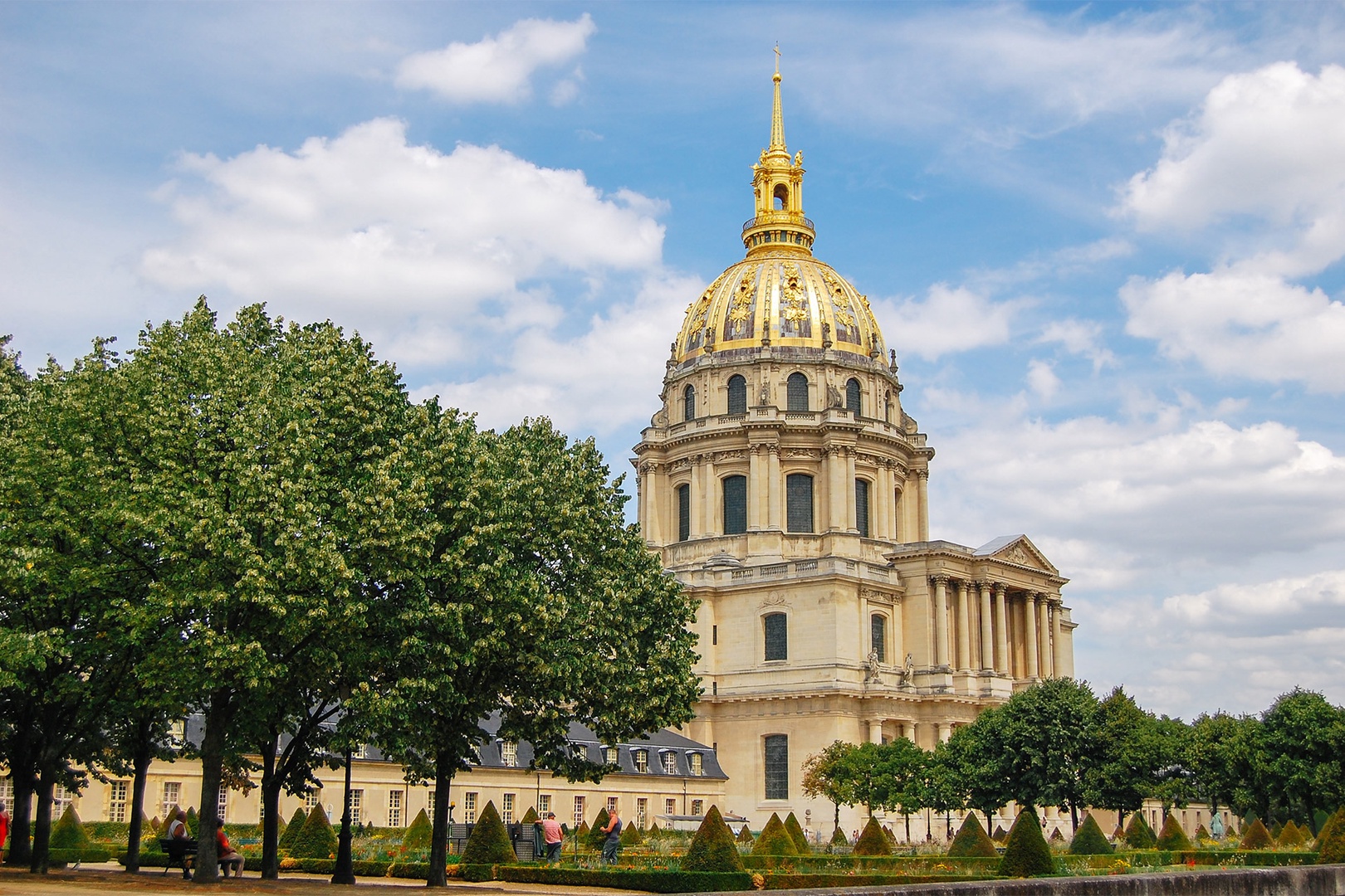 Walk to the Invalides and Napoleon's tomb.