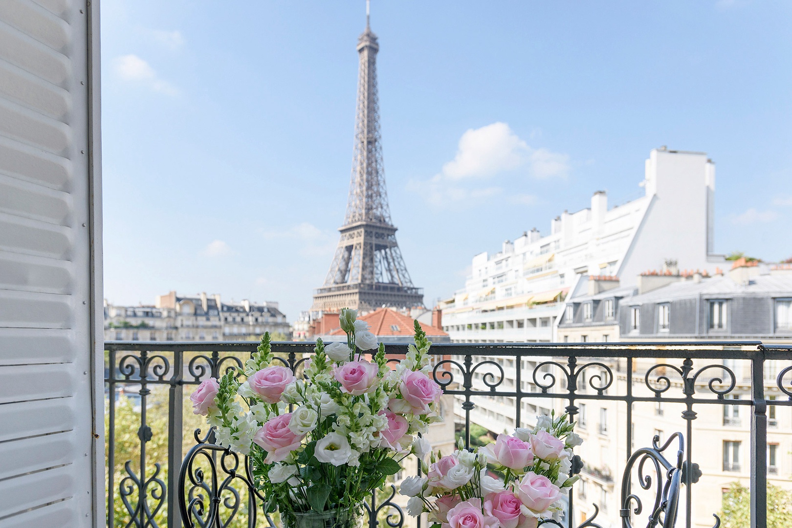 Enjoy your direct view of the Eiffel Tower.