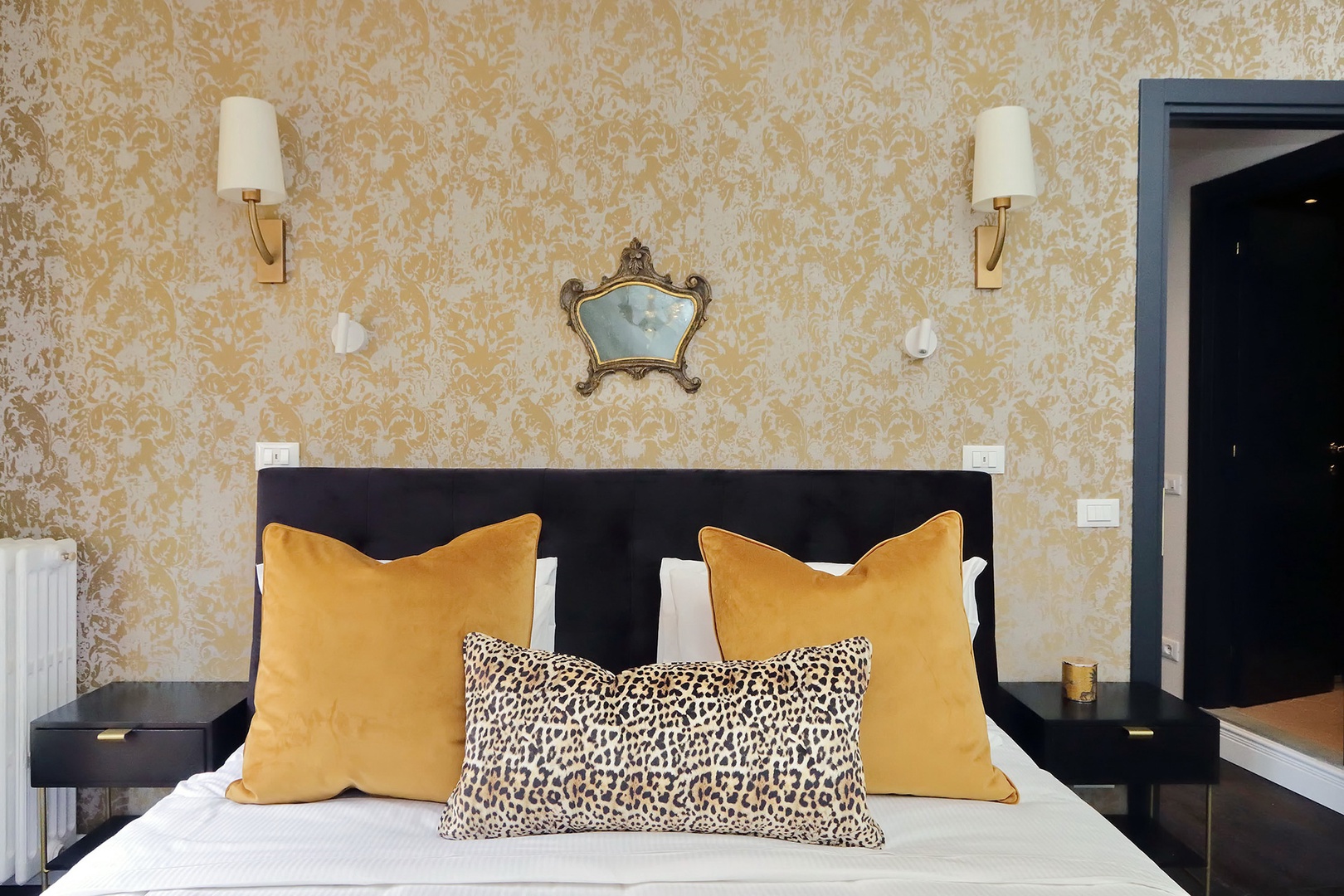 Luxurious details in bedroom 1.