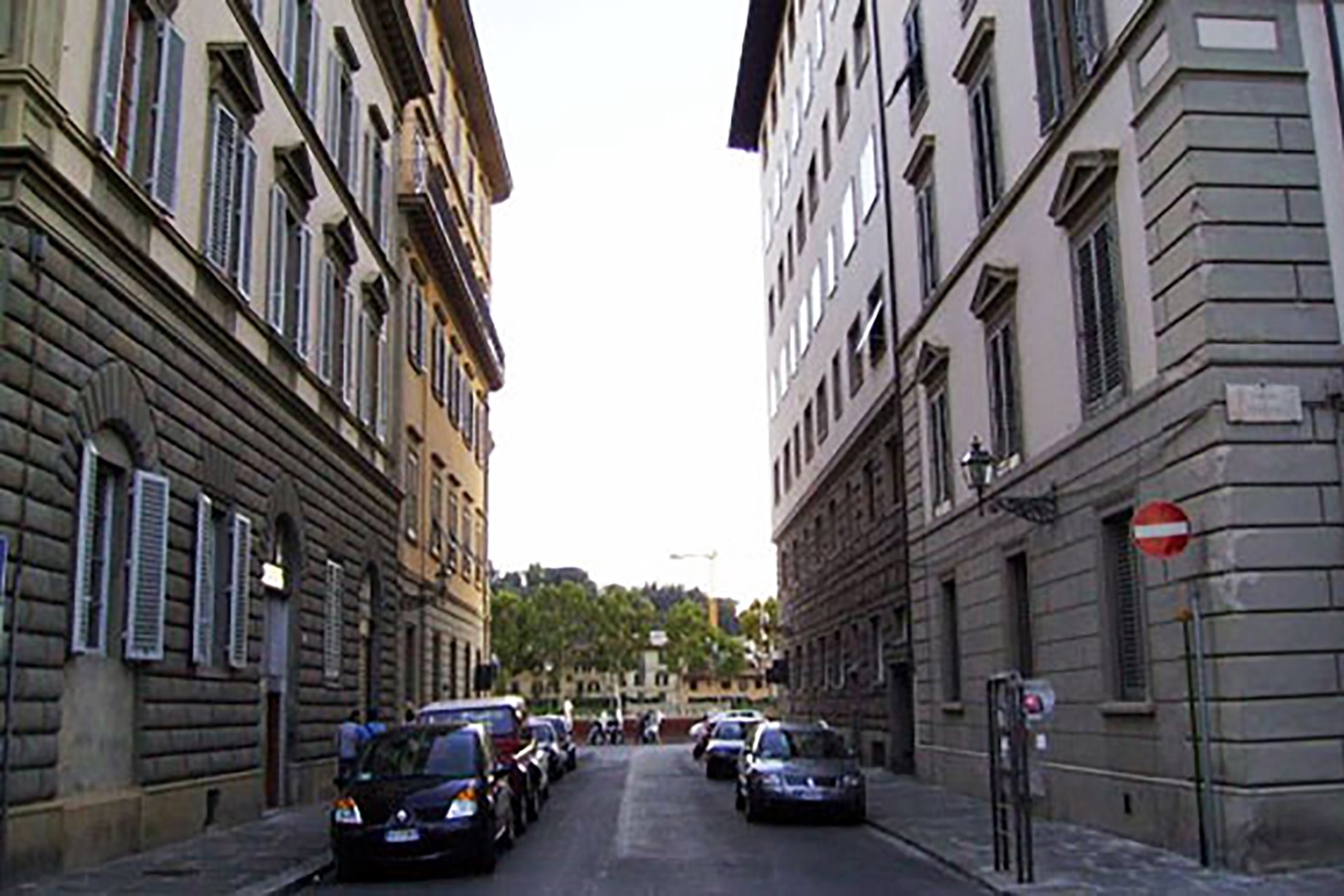 Just one short block away from the apartment is the meandering Arno river.