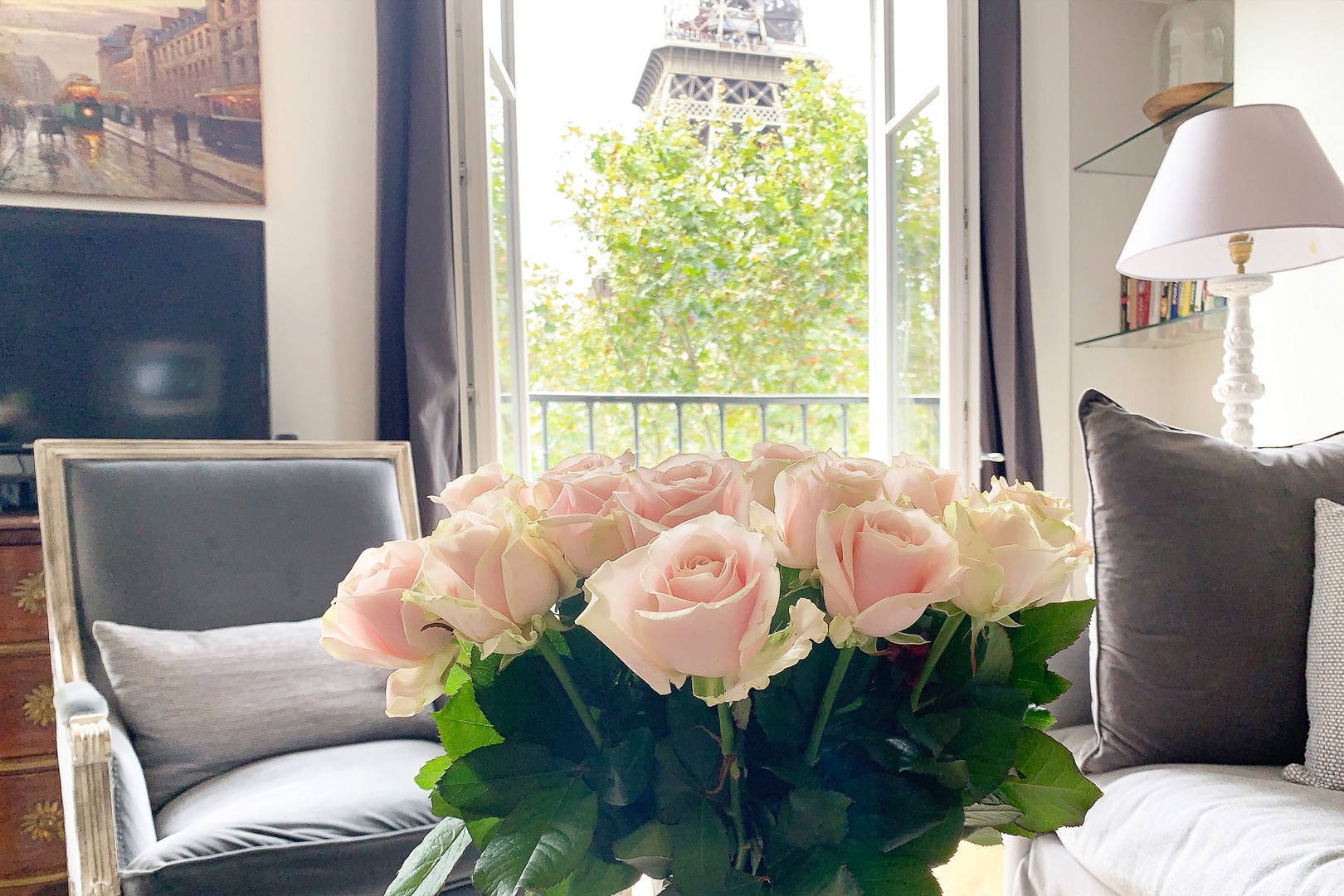 The perfect view for a relaxing stay in Paris.