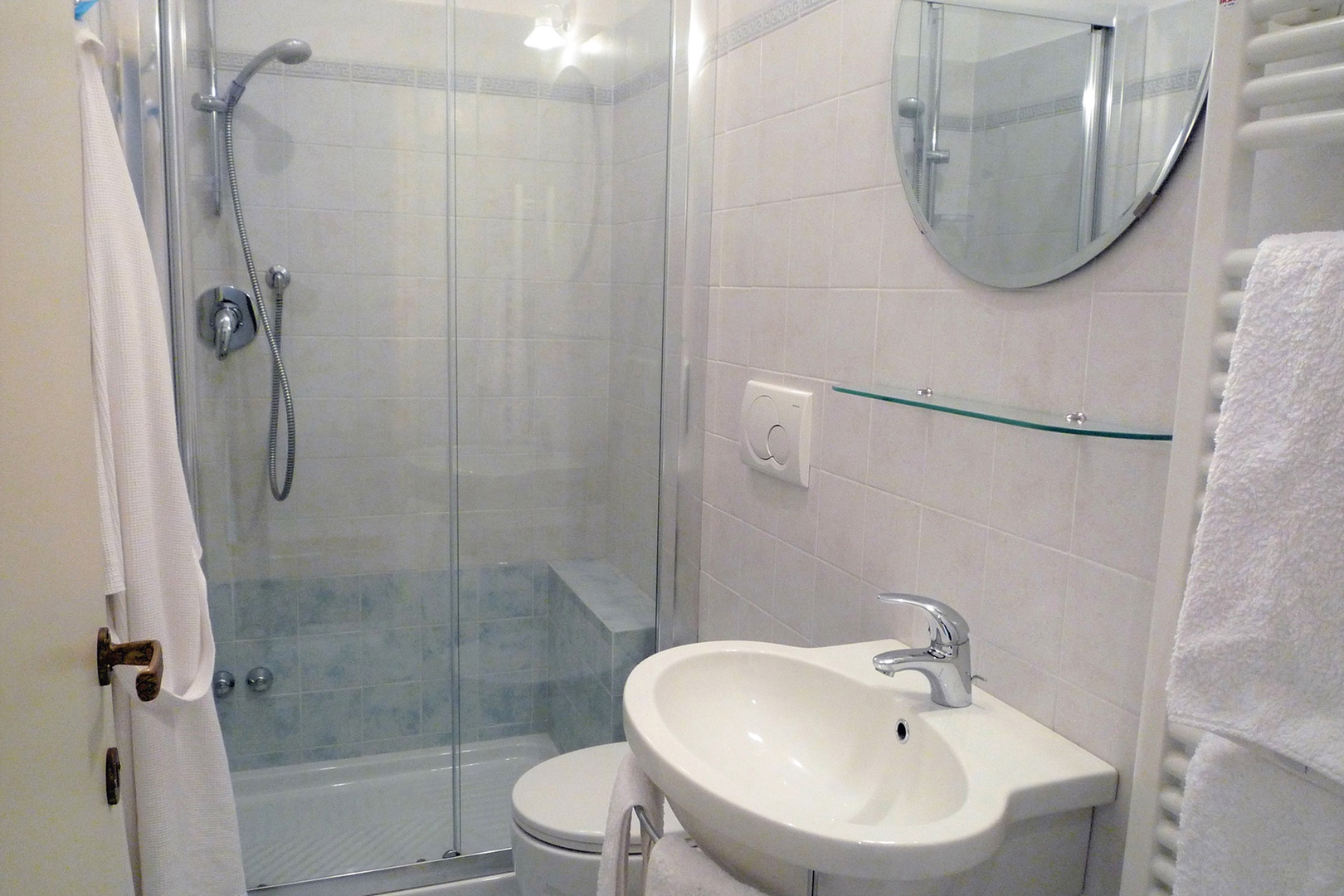 Bathroom 2 also has a fully enclosed shower.