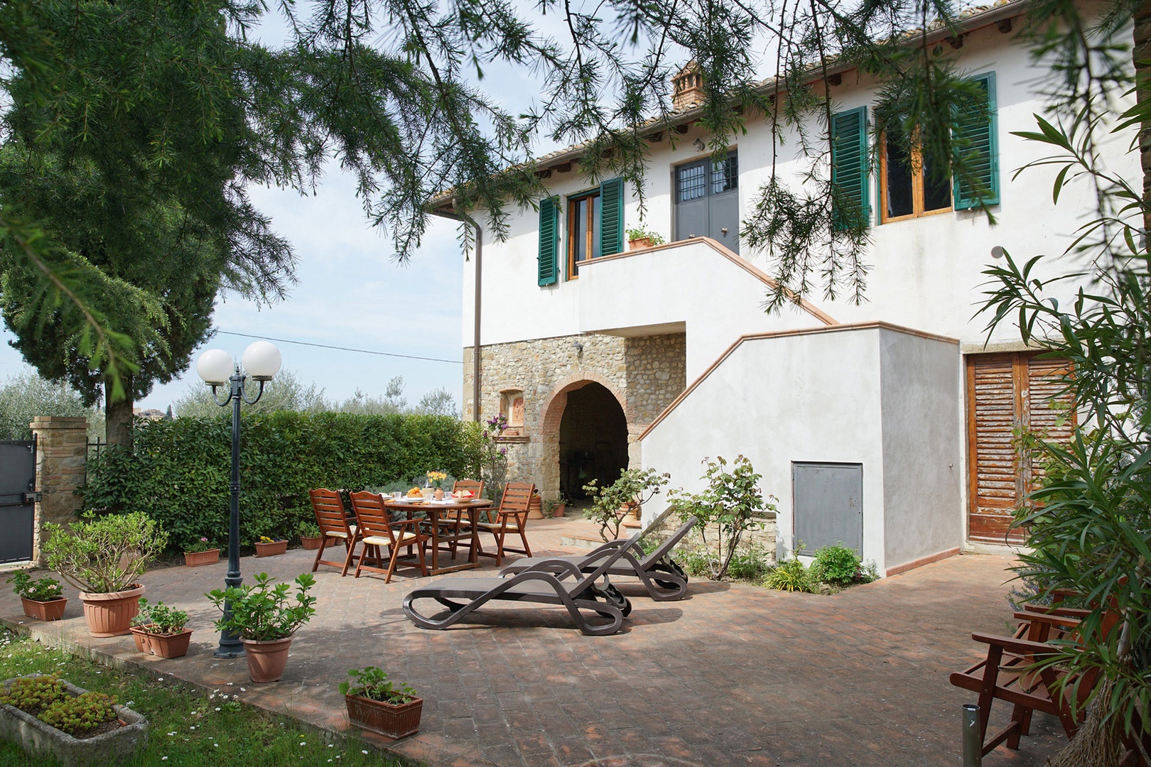 Casa San Vito is a gracious restored Tuscan farmhouse.