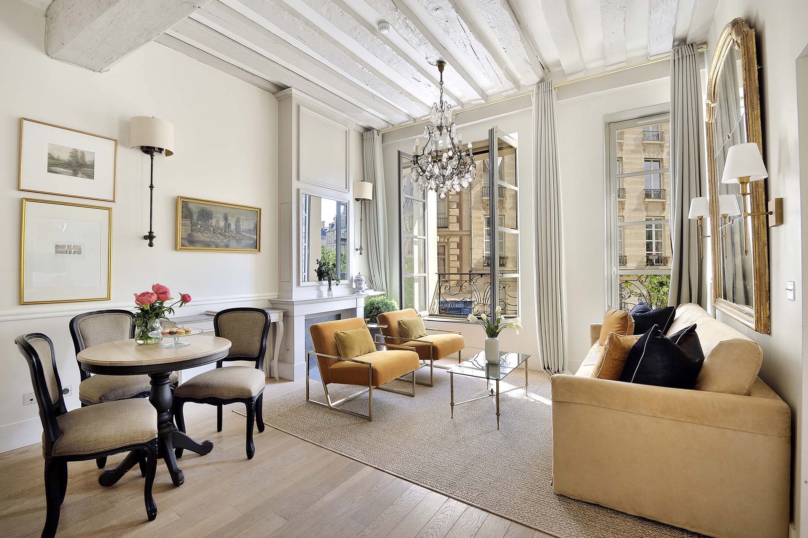 Place Dauphine One Bedroom Apartment Rental Paris