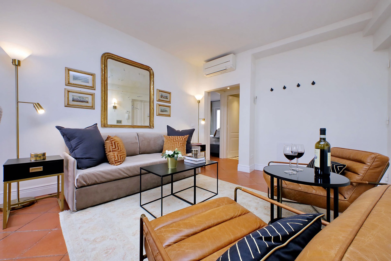 Elegantly decorated the Amore apartment is the perfect home away from home.