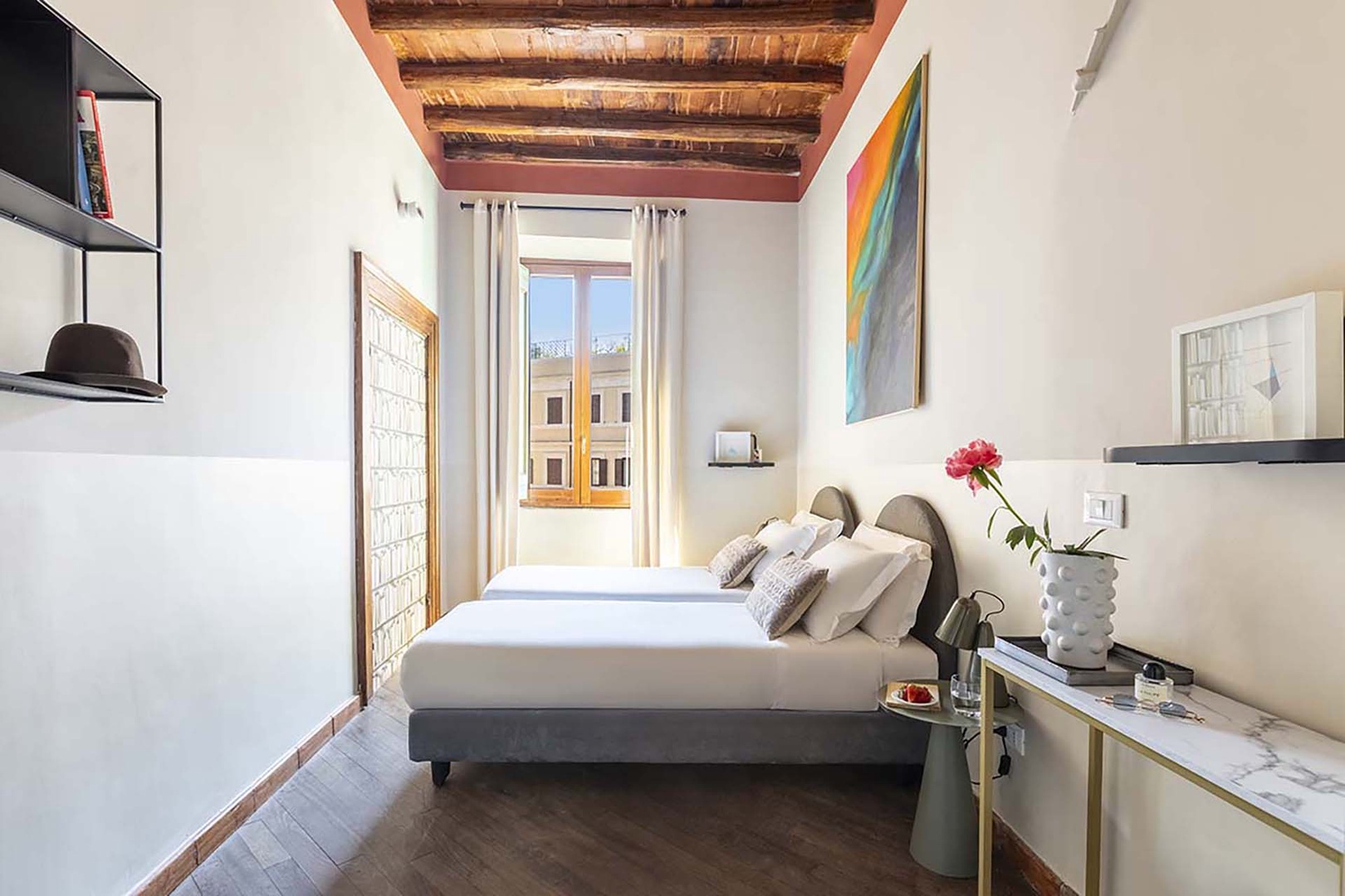 Flexible sleeping arrangements for parents with children.